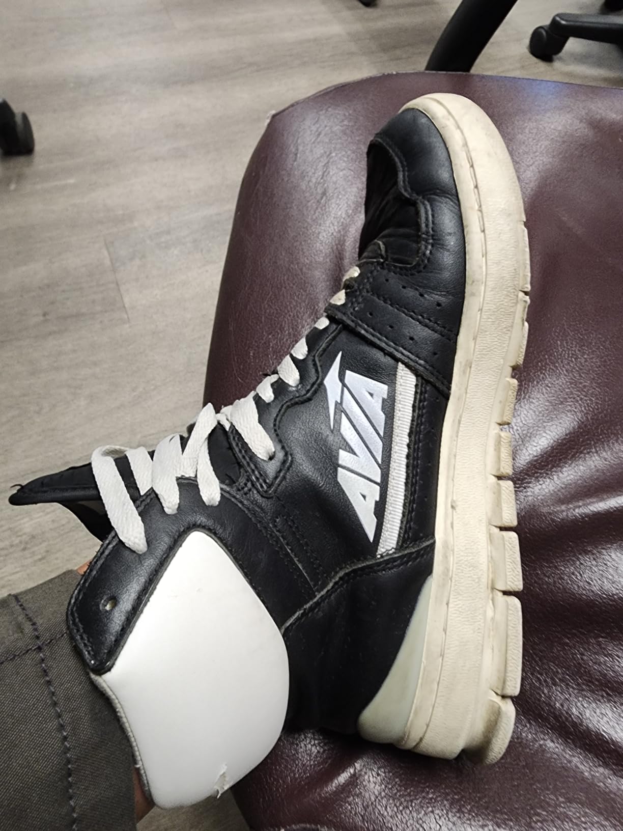 Avia 830 Men's Basketball Shoes, Retro High Top Sneakers for Men Indoor or Outdoor, Street or Court Size 7 to 16 customer photo 1