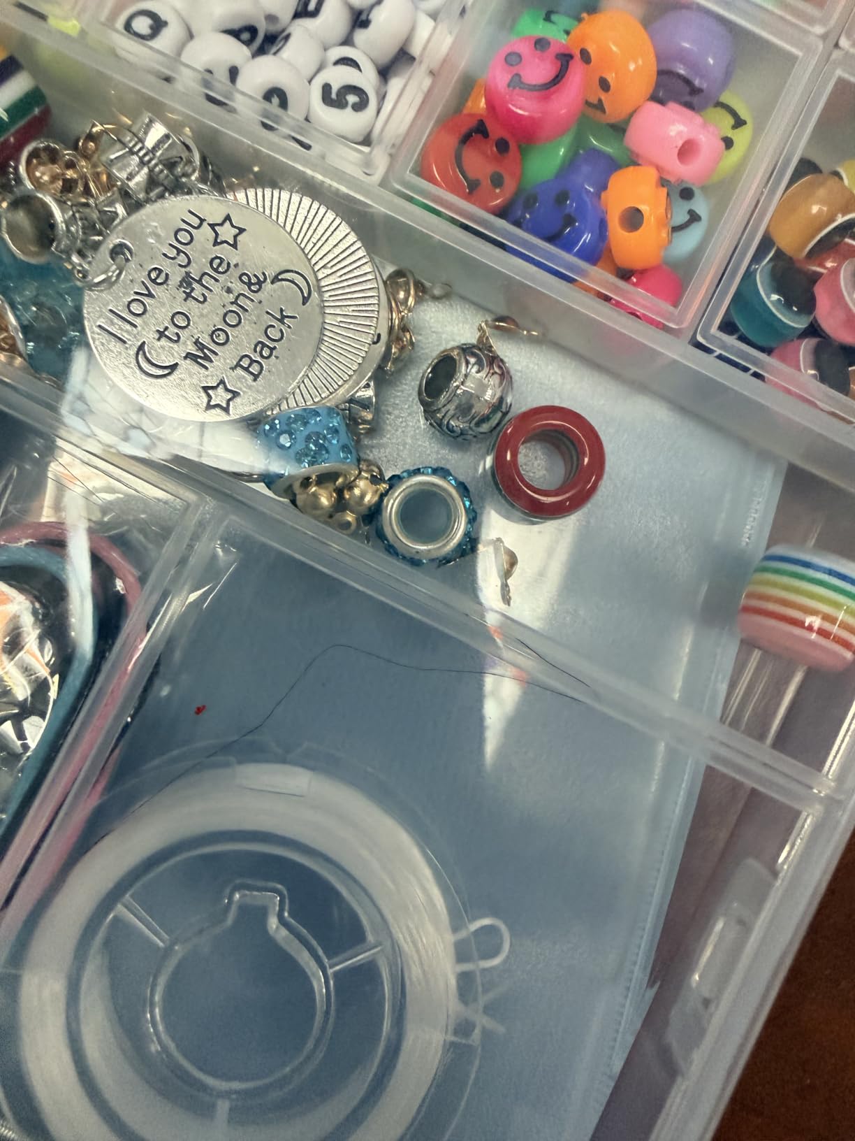 leitait Girls Toys Bracelet Making Kit -3400pcs Charm Jewelry Making Kit Supplies,Unicorn/Mermaid Crafts Birthday Christmas Gifts for Girls Ages 5 6 7 8 9 10 11 12 Years Old customer photo 2