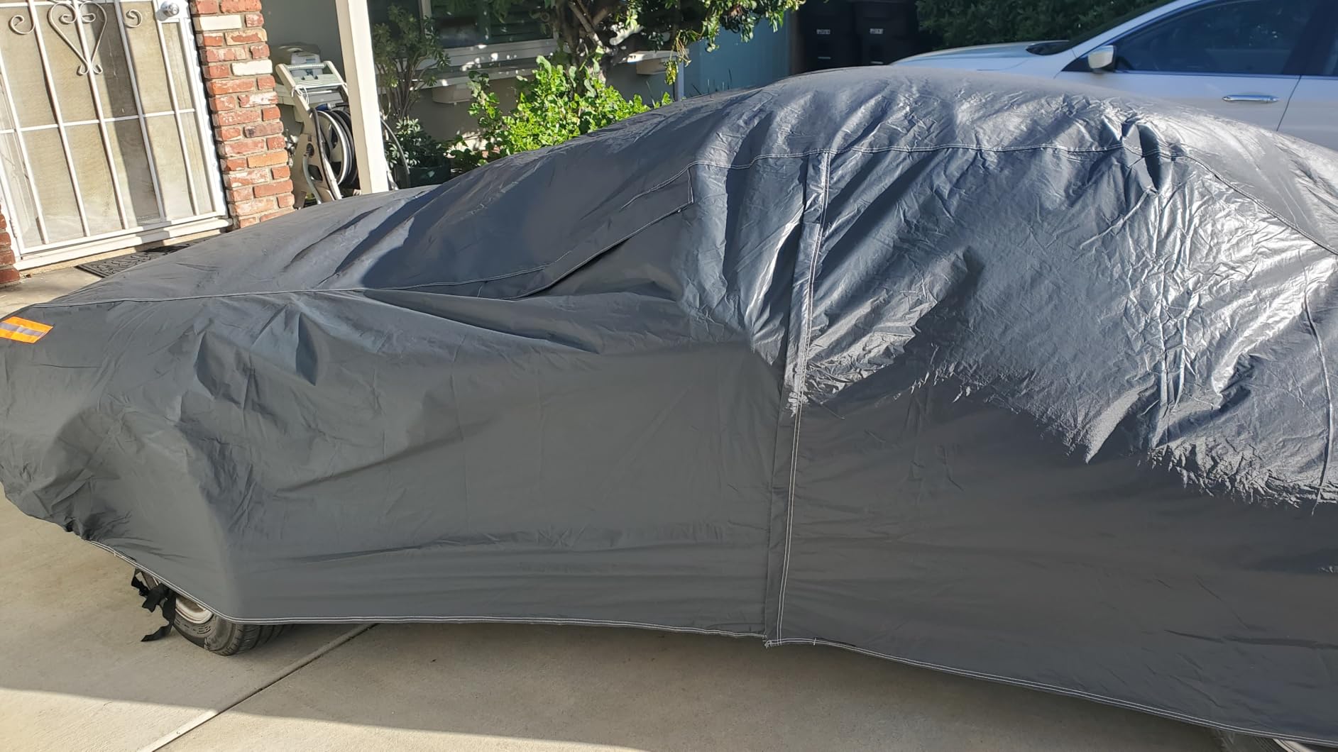 GUNHYI 16 Layers Car Cover Waterproof All Weather for Sedan Heavy Duty | Outdoor Car Cover Universal Fit Toyota Avalon, Ford Taurus, Lincoln MKS/Continental, BMW 740i, Mercedes Benz S Class etc. customer photo 1