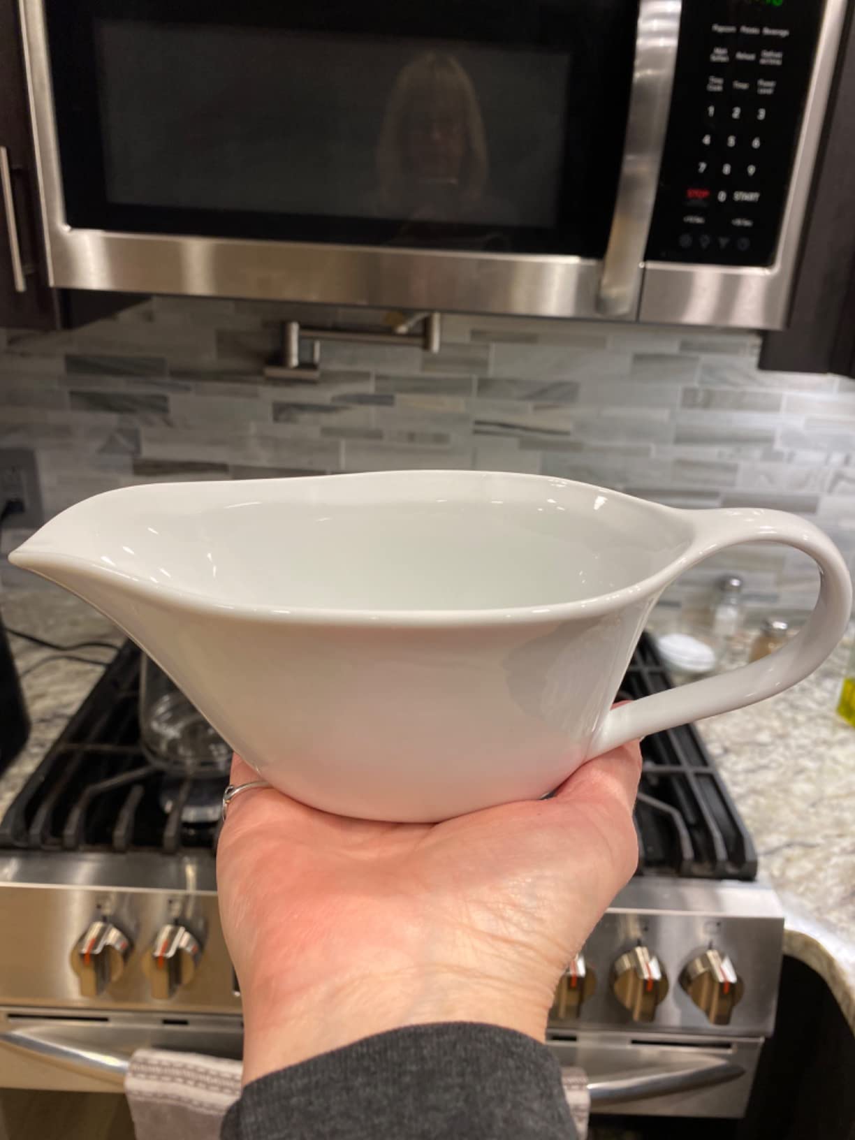 Heartland Home 16oz Porcelain Gravy Boat with Spout – Large Gravy Bowl for Sauce, Cream, and Milk with Large Pourer and Fewer Drips - Microwave and Dishwasher Safe – Classic Ceramic Gift, White customer photo 2