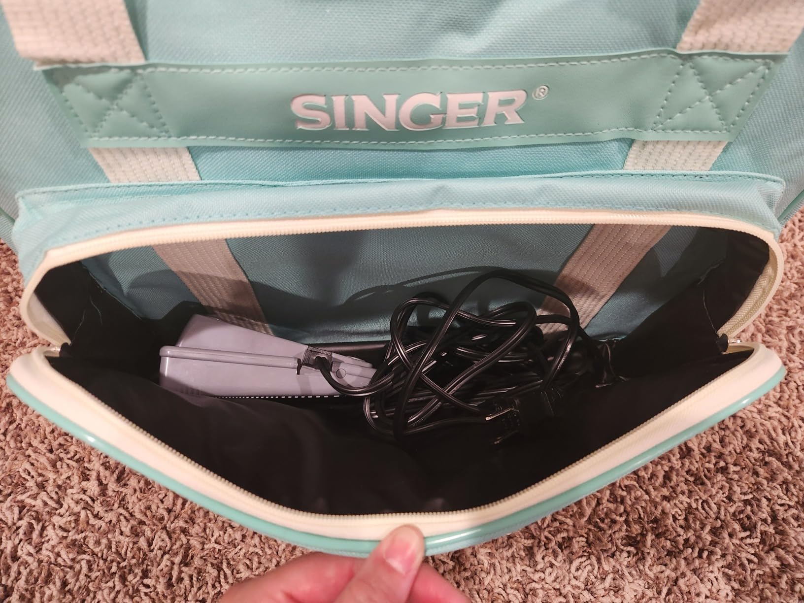 SINGER® Machine Carrying Tote Bag for Sewing Machines & Sergers, Cream/Red customer photo 1
