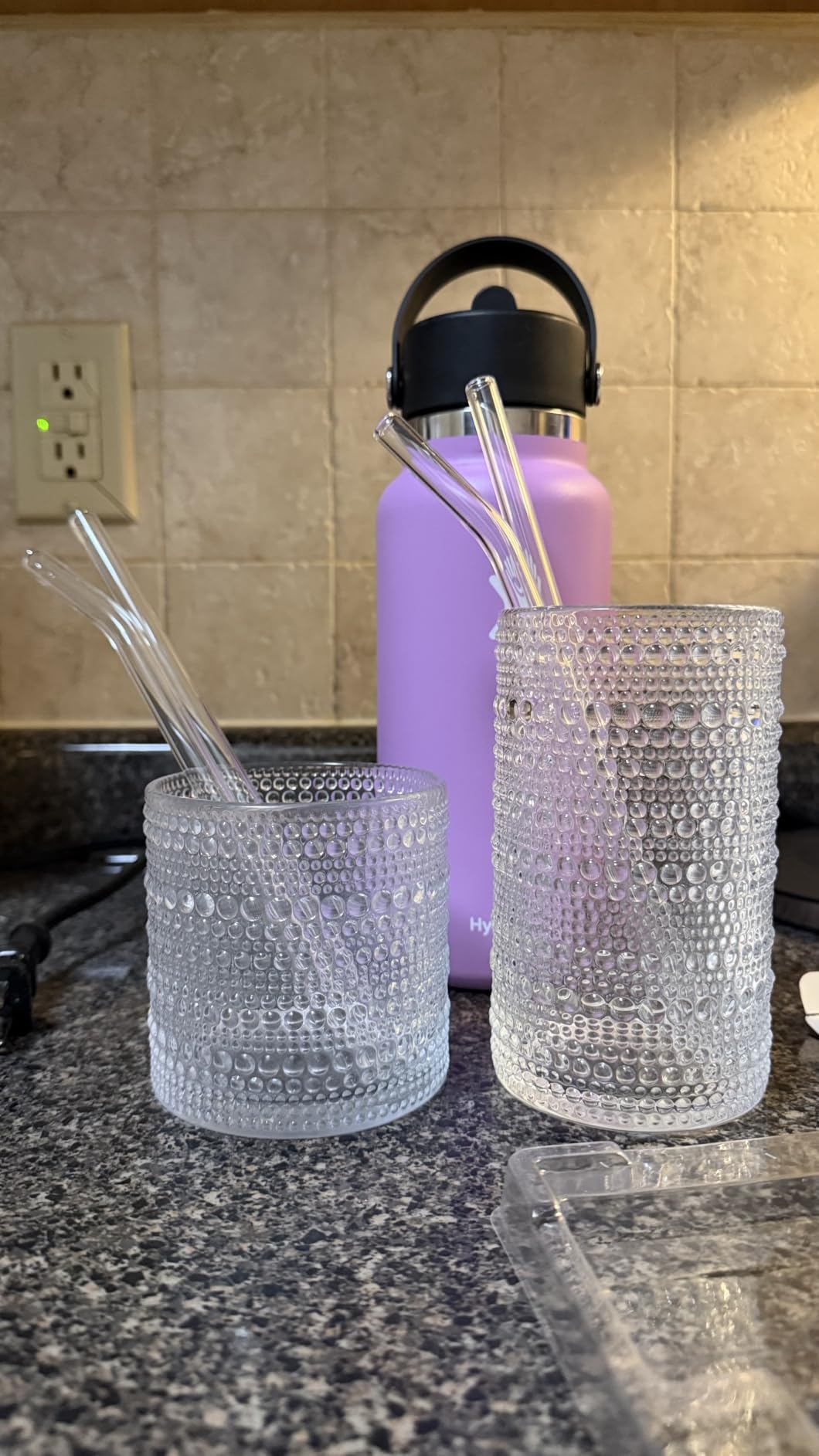 HeykirHome 4-Pack Reusable Glass Straw, Size 8.5''x10 MM,Including 2 Straight and 2 Bent with 2 Cleaning Brush- Perfect For Smoothies, Tea, Juice customer photo 1