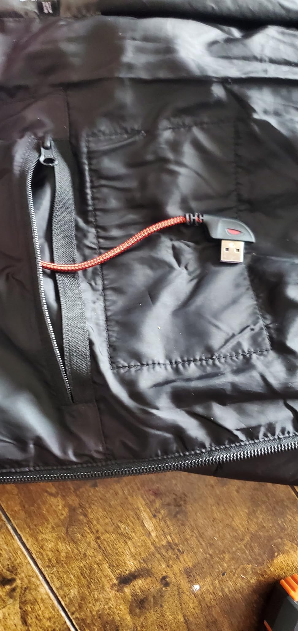 KOVNLO Womens Heated Vest, 5 in 1 Smart Controller, Lights-out Design, Electric Heated Jackets (Battery Pack Not Included) customer photo 2