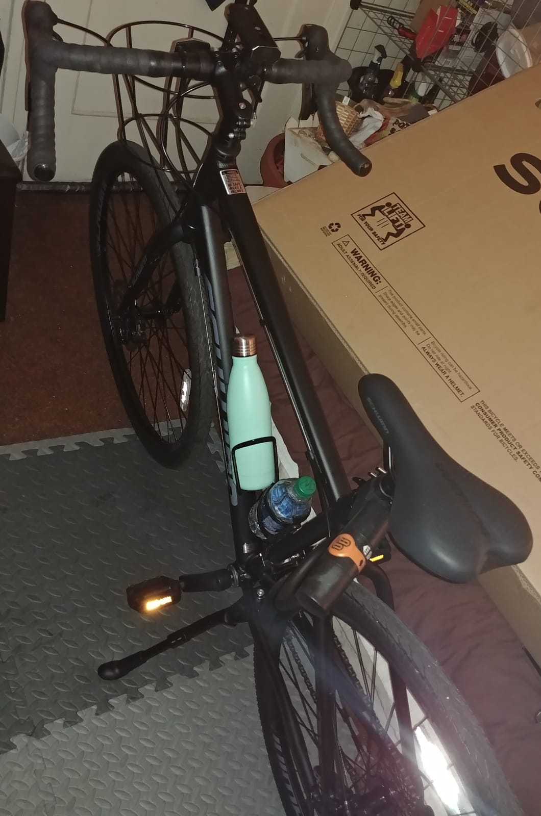 Schwinn Sporterra RX Gravel Bike, 700c Mens and Womens Bike, 14-Speed Drop Bar Gravel Bicycle, Mechanical Disc Brakes, Rigid Fork, Aerodynamic Riding Position, Quick Release Seat Post, Adult Bicycle customer photo 2