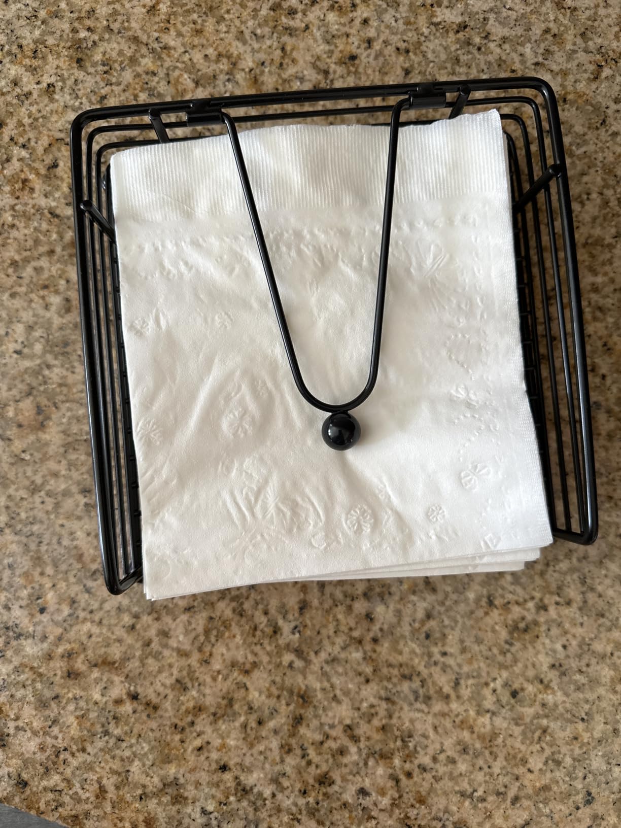 hiwafifi Napkin Holder for Table, Flat Napkin Dispenser with Weighted Arm, Square Cocktail Paper Holder of Elegant Rustic Iron for Kitchen Dining Room Decor Restaurant Farmhouse Hotel Party, Black customer photo 1