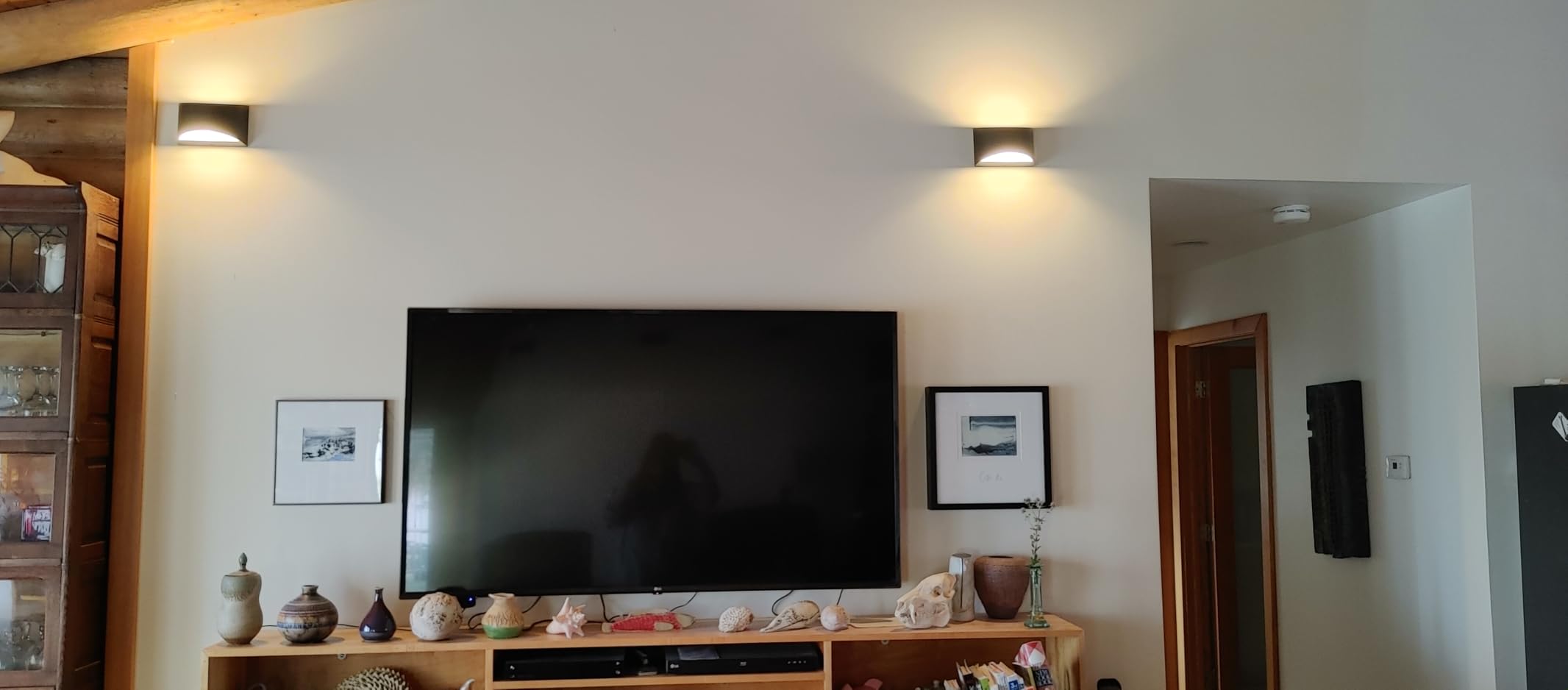 Aipsun Black Modern LED Wall Sconce Indoor Wall Lights 1 Pack Hardwired Up and Down Wall Mount Light for Living Room Bedroom Hallway Corridor Conservatory Warm White 3000K(with G9 Bulbs) customer photo 1