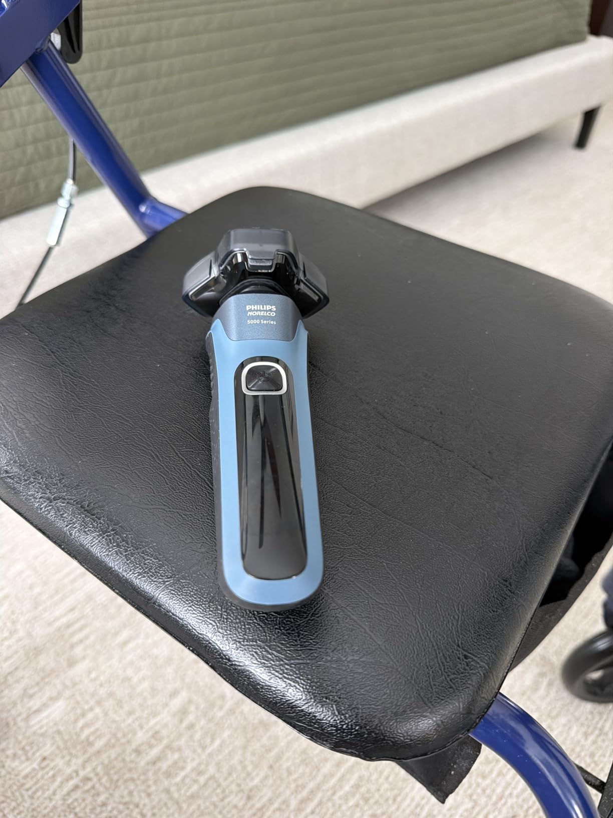 Philips Norelco 5400 Electric Shaver, Storm Blue | 45 Self Sharpening SteelPrecision Blades, 360° Flexible Heads, SenseIQ Technology, LED Display, Pop-up Trimmer, S5880/81 customer photo 1