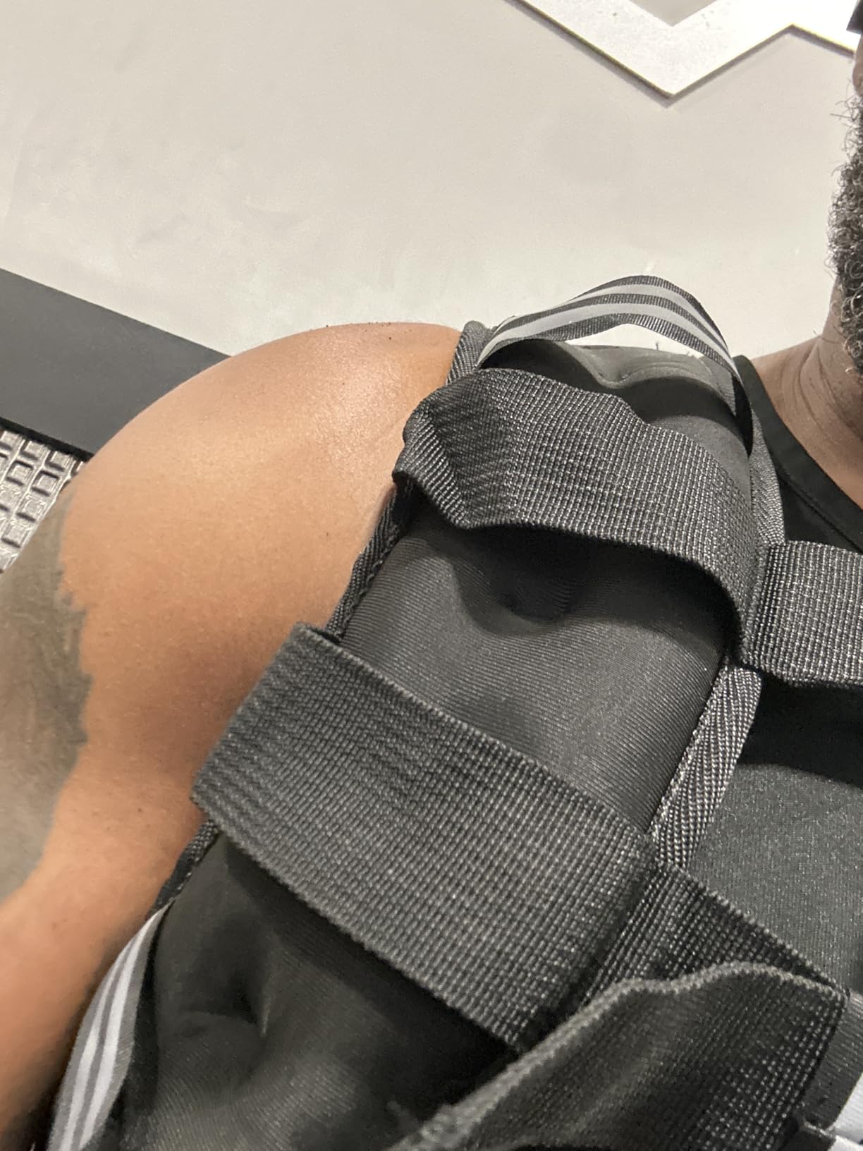 APEXUP Weighted Vest Men Women, Weight Vest for Women Workout Equipment for Strength Training Running customer photo 2