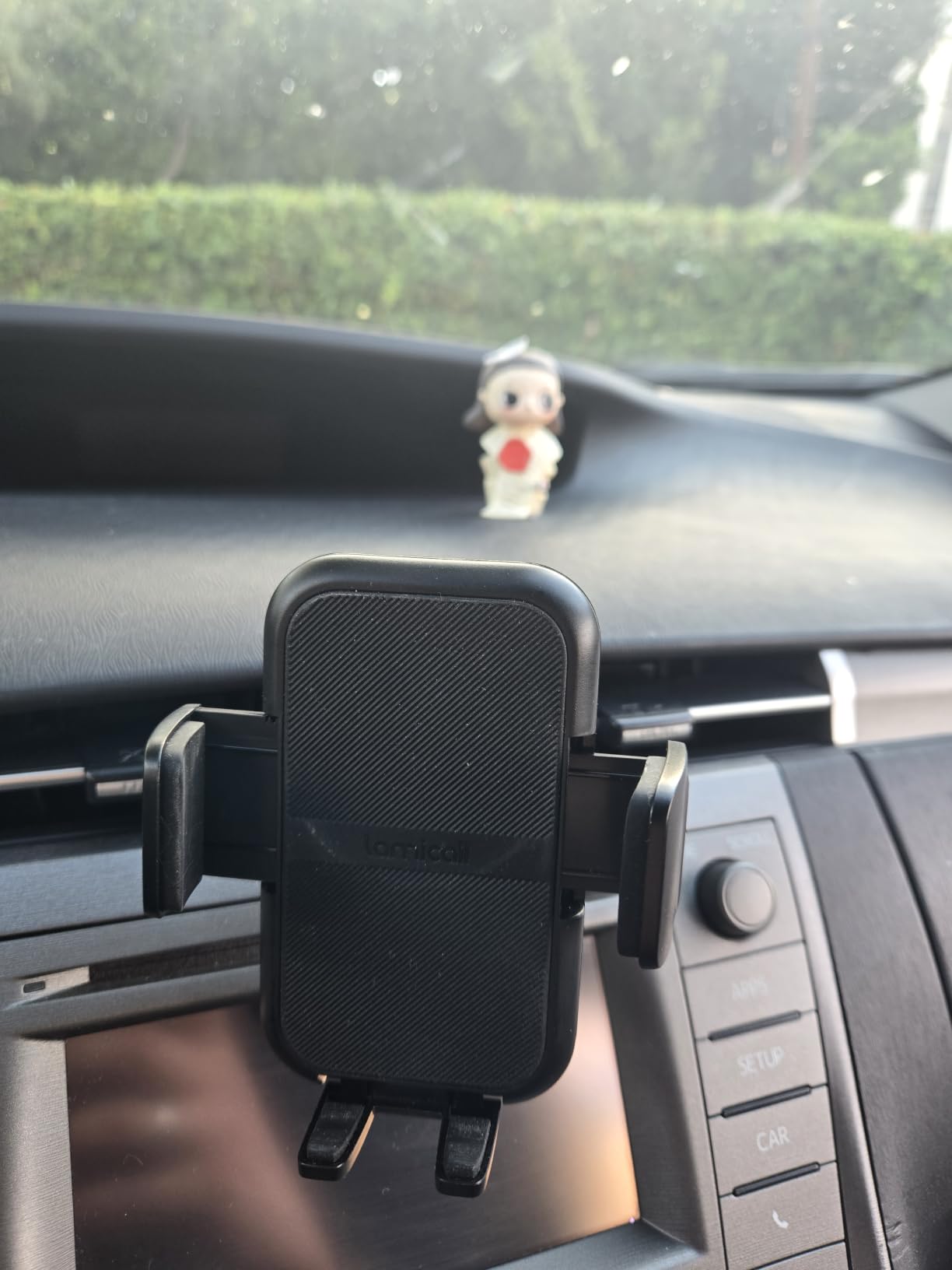 Lamicall 2026 Wider Clamp & Metal Hook Car Phone Holder Vent Accessories customer photo 2