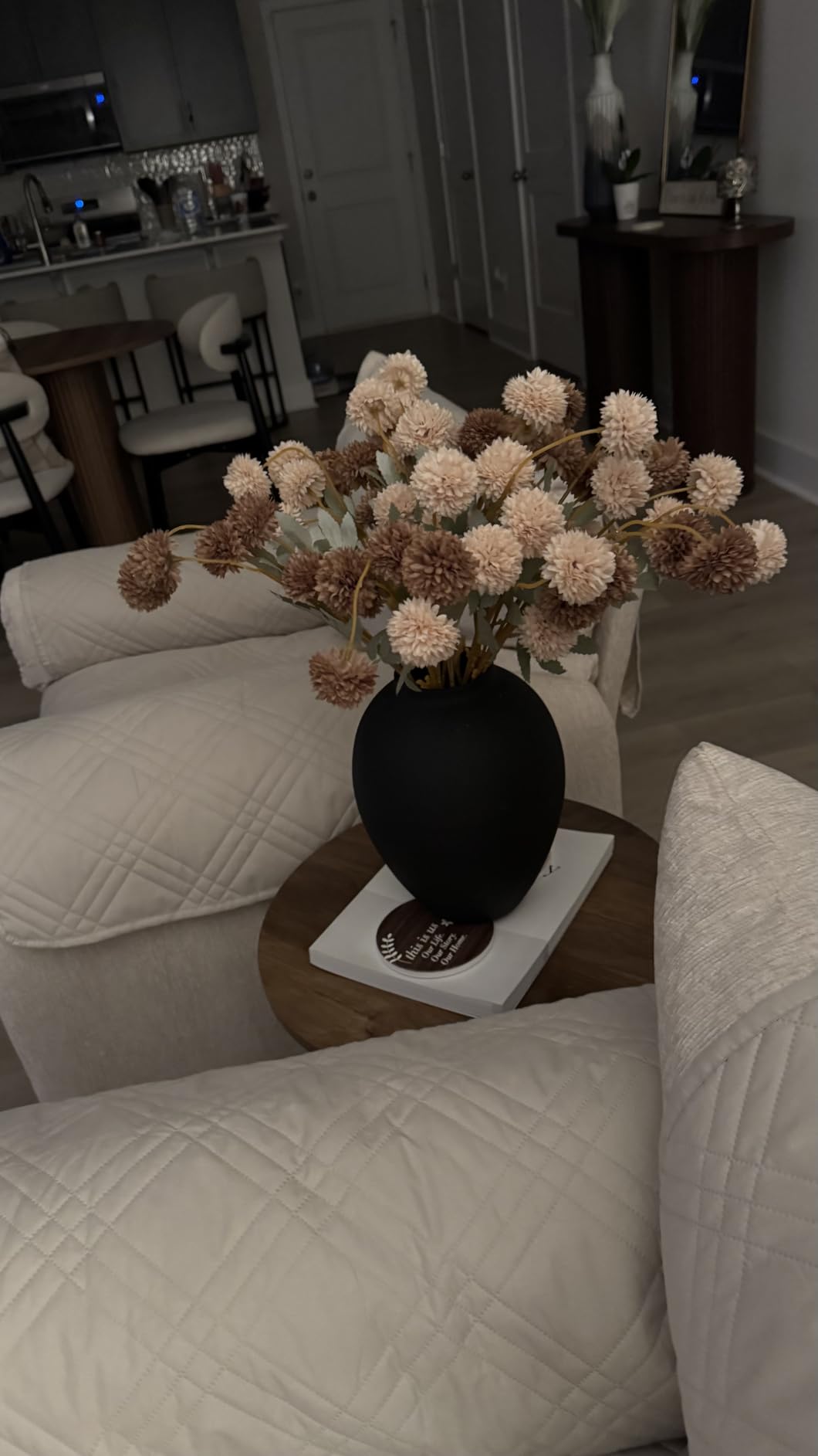 100pcs Artificial Flowers Arrangement With Vase, Dining Table Centerpiece customer photo 1