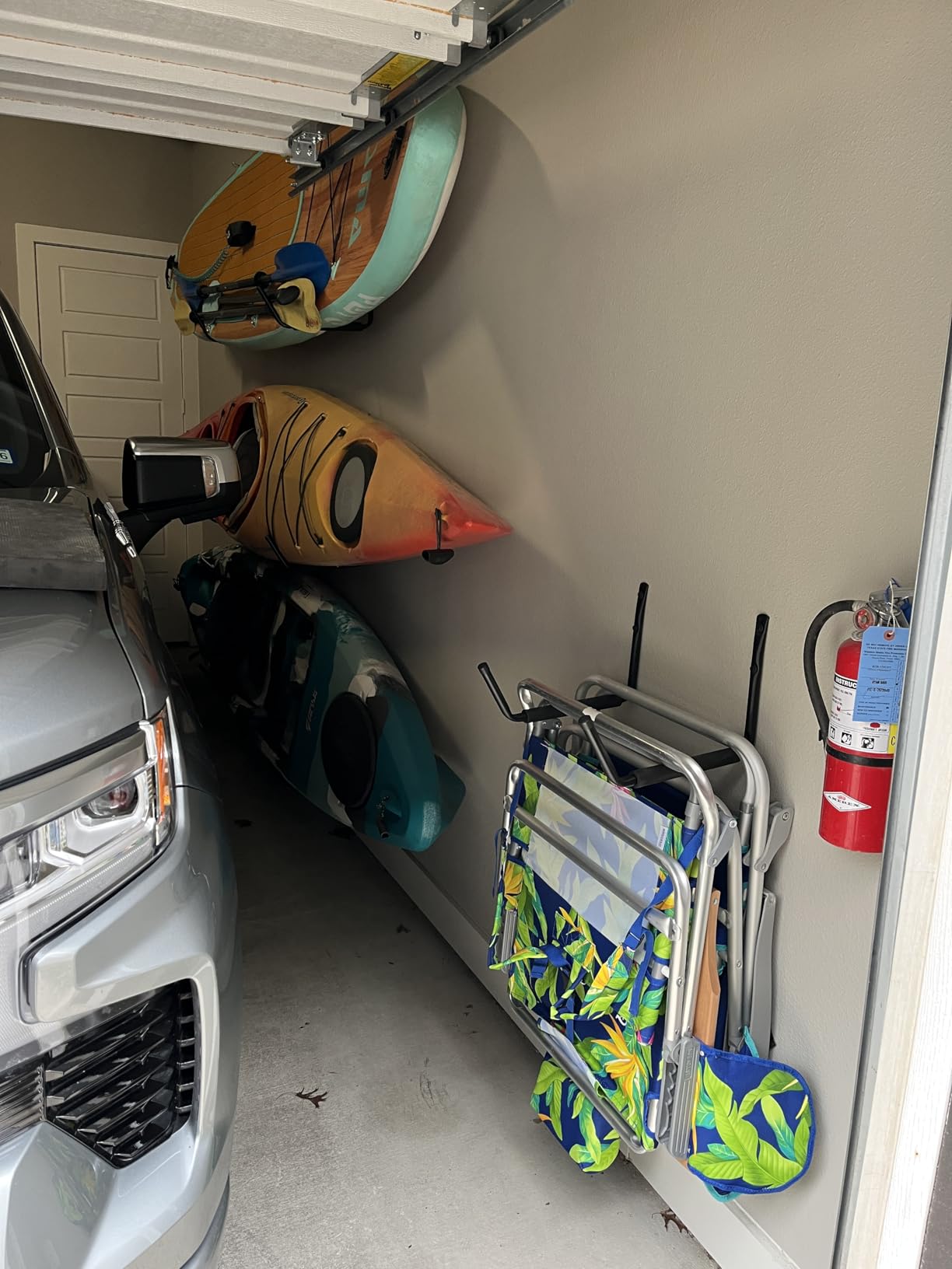 WALMANN Kayak Storage Rack, Wall Mount Kayak Hooks for 3 Kayaks customer photo 1
