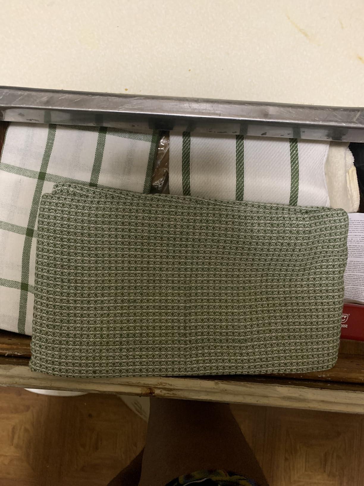 LANE LINEN Dish Towels for Kitchen 100% Cotton Tightly Woven 6 Pack - Olive customer photo 1