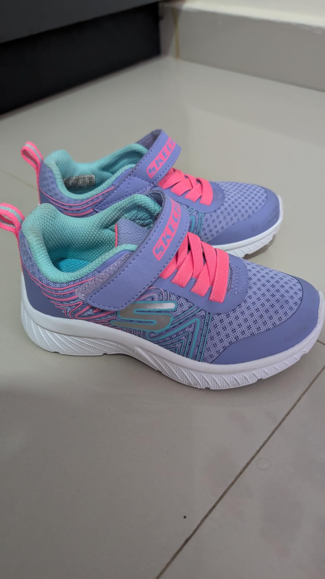 Skechers Girls' Microspec Swirl Sweet | Casual, Lightweight, Machine Washable, Cushioned Insole customer photo 1