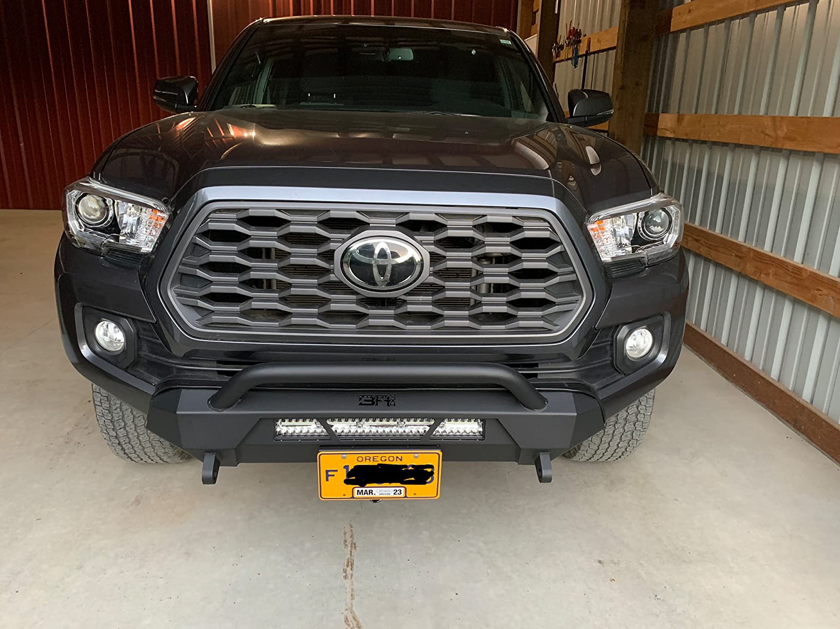 Nilight 50 Inch LED Light Bar Curved Triple Row Spot Flood Combo Work Lights 384 LED Chips High Power Driving Lighting Off Road Lights for Trucks SUV UTV ATV Truck 4x4 Boat customer photo 2