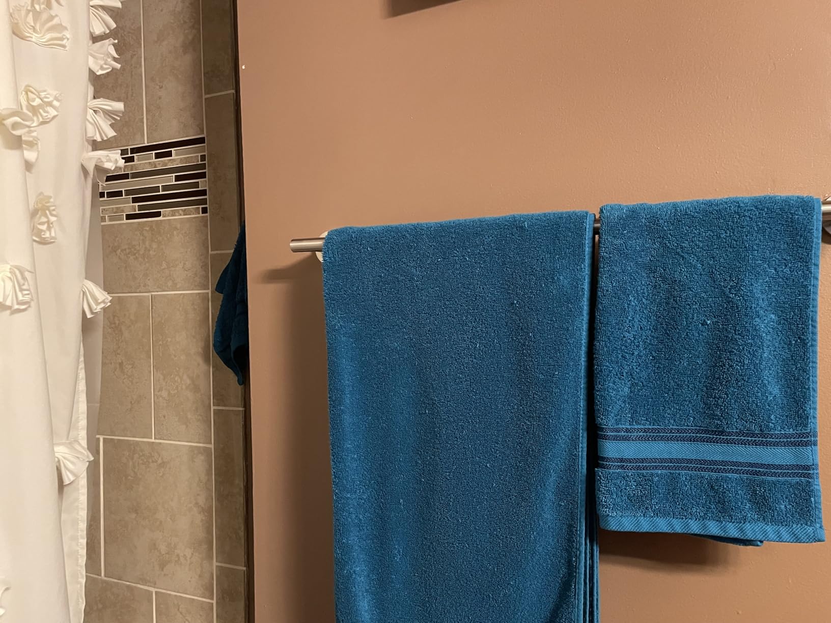 LANE LINEN Bath Towel Set 100% Cotton 6 Piece Soft Absorbent - Grey | Cotton Bath Towels, Soft & Durable, Ring-Spun, Ideal for the Home & Spa, with OEKO-TEX customer photo 2