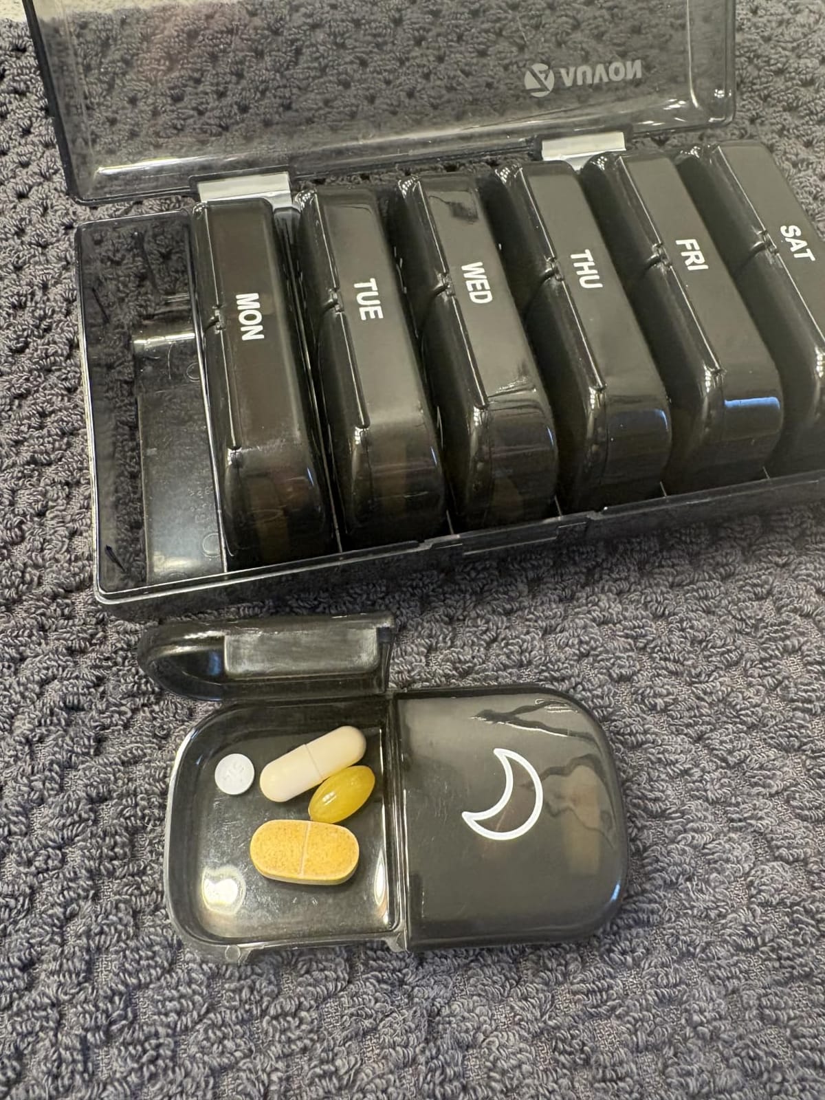 AUVON Weekly Pill Organizer 2 Times a Day, One-Side Large Opening, Easy‑Use customer photo 2
