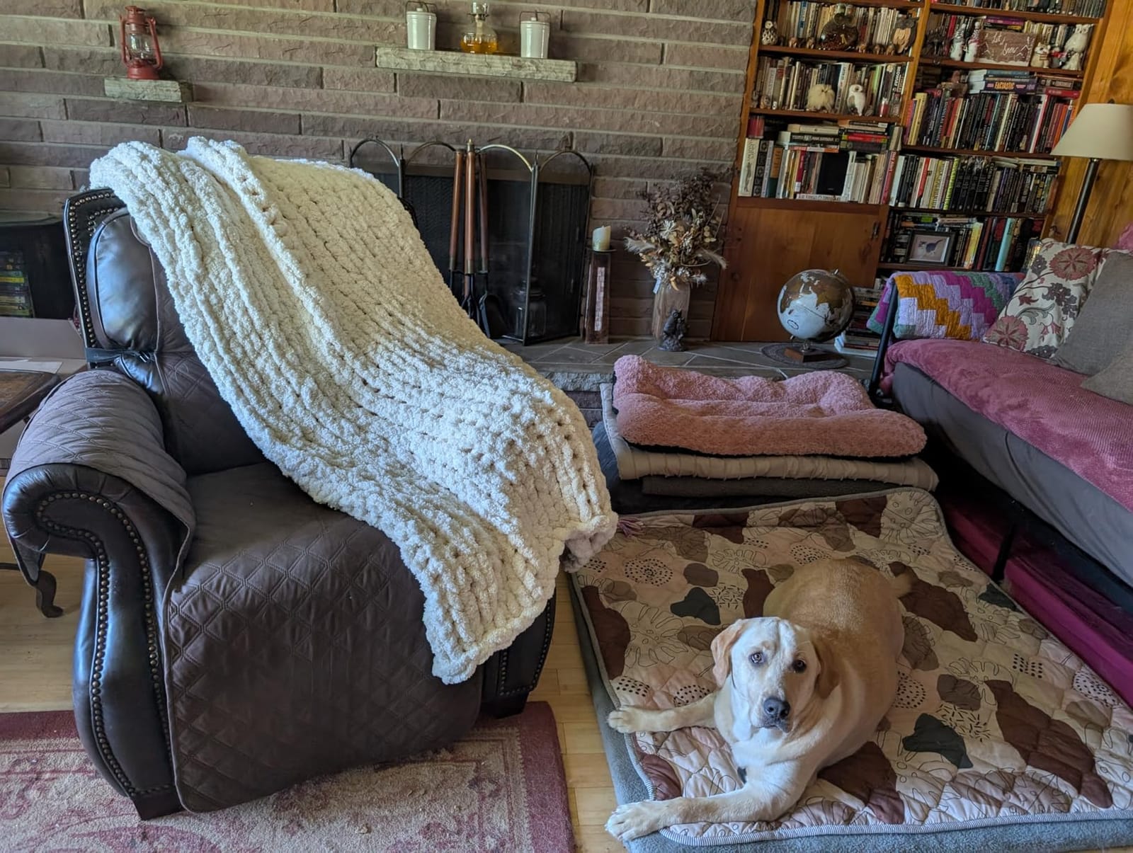 L'AGRATY Chunky Knit Throw Blanket for Couch, 50'' x 60'' Knit Throw, Ivory | Handmade Chenille Crochet Blanket for Sofa Bed, Thick Cable Knitted Blankets for Room Home Decor, Birthday Gift for Women Mom customer photo 1