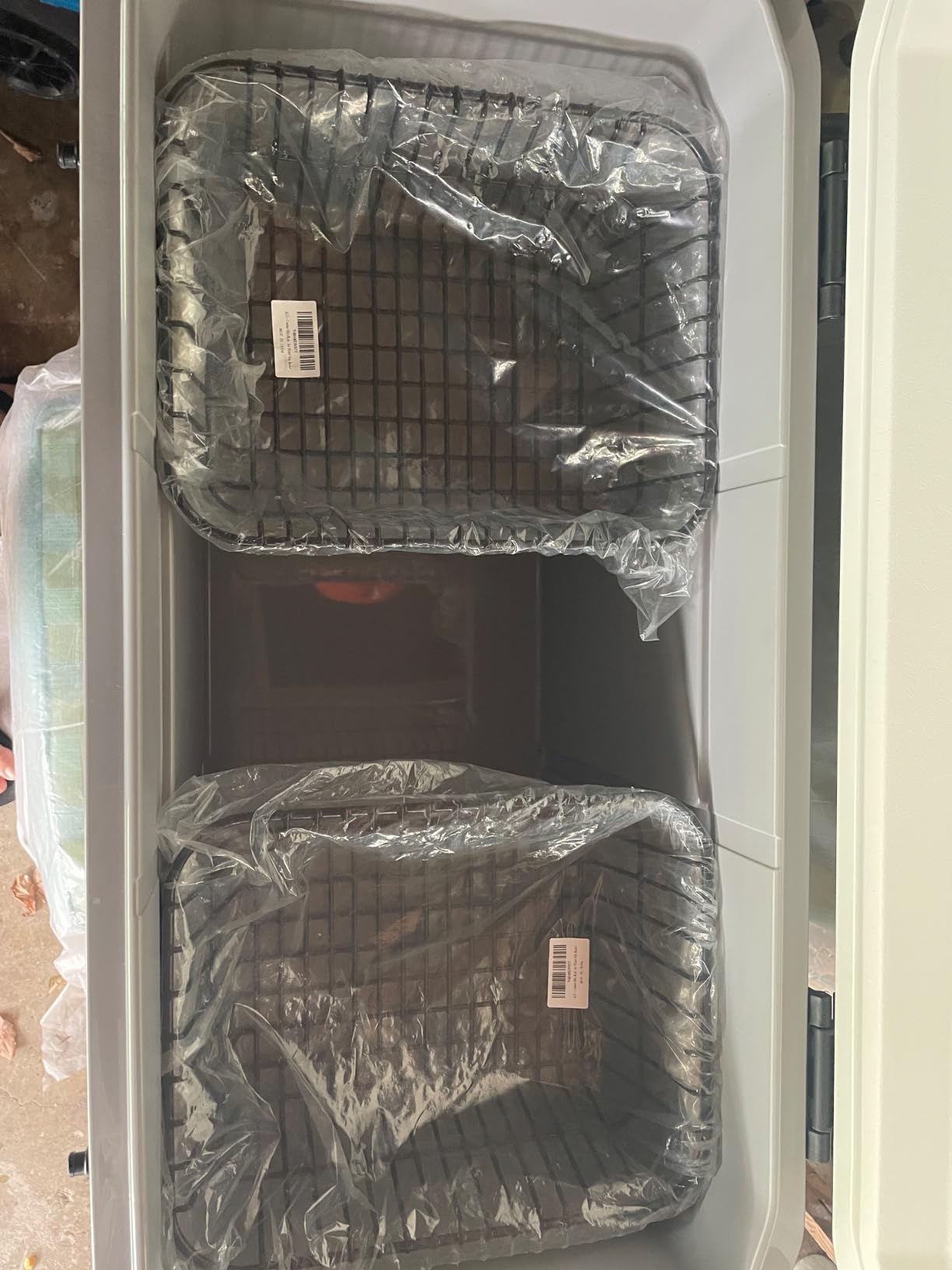 Igloo Marine Cooler | Insulated Hard Shell Ice Chest | Great for Fishing, Camping, Boating, & More customer photo 2