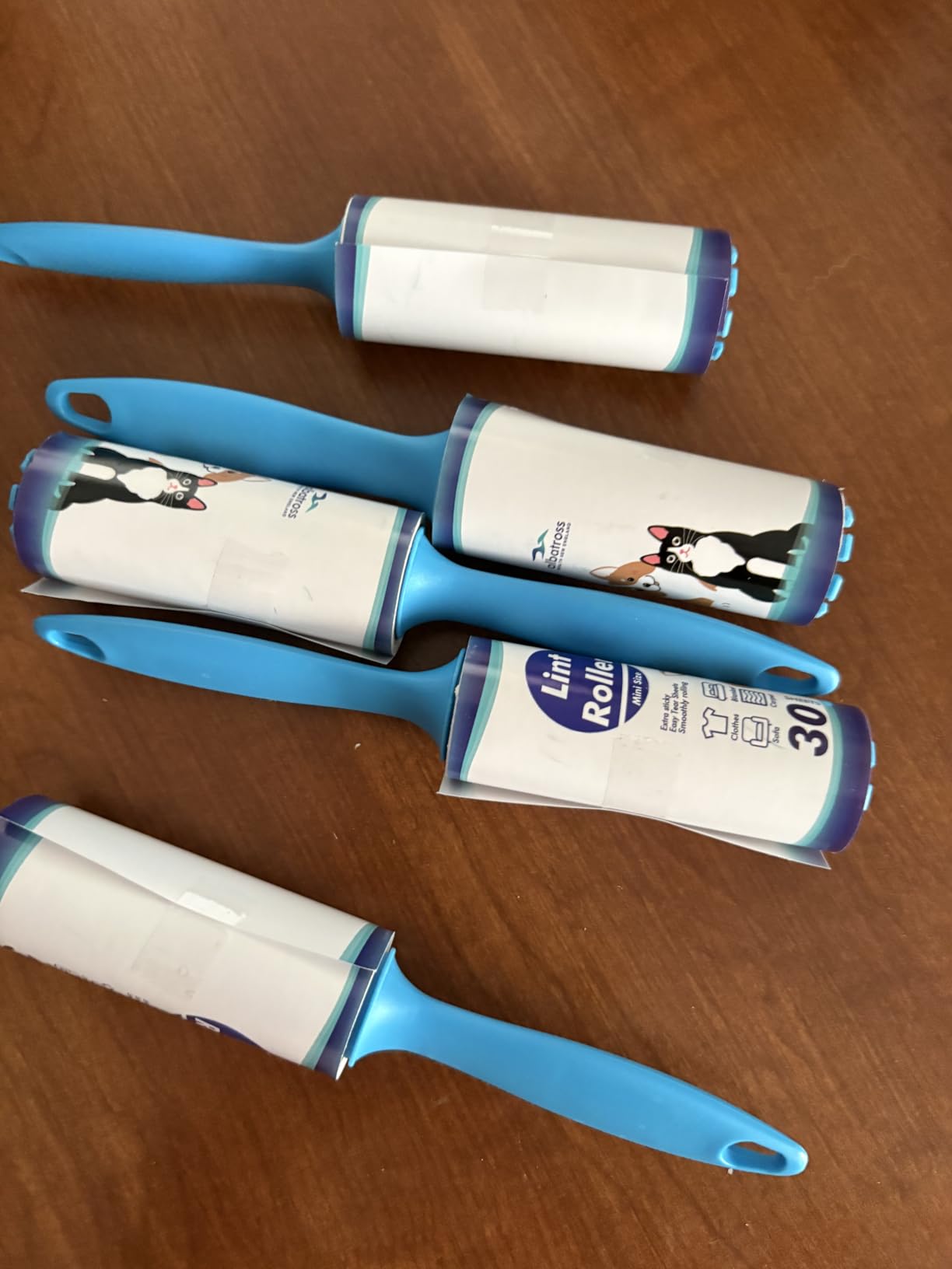 400 Sheets Lint Rollers for Pet Hair Extra Sticky, 2 Handles, 4 Rollers customer photo 1