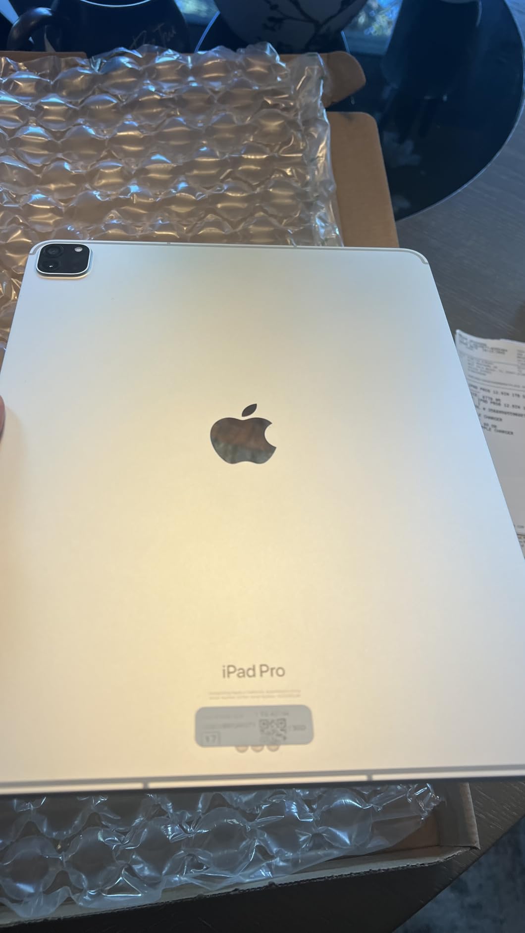 Apple 2022 iPad Pro, 12.9-inch, Wi-Fi + Cellular, 256GB, Space Gray (Renewed) customer photo 2