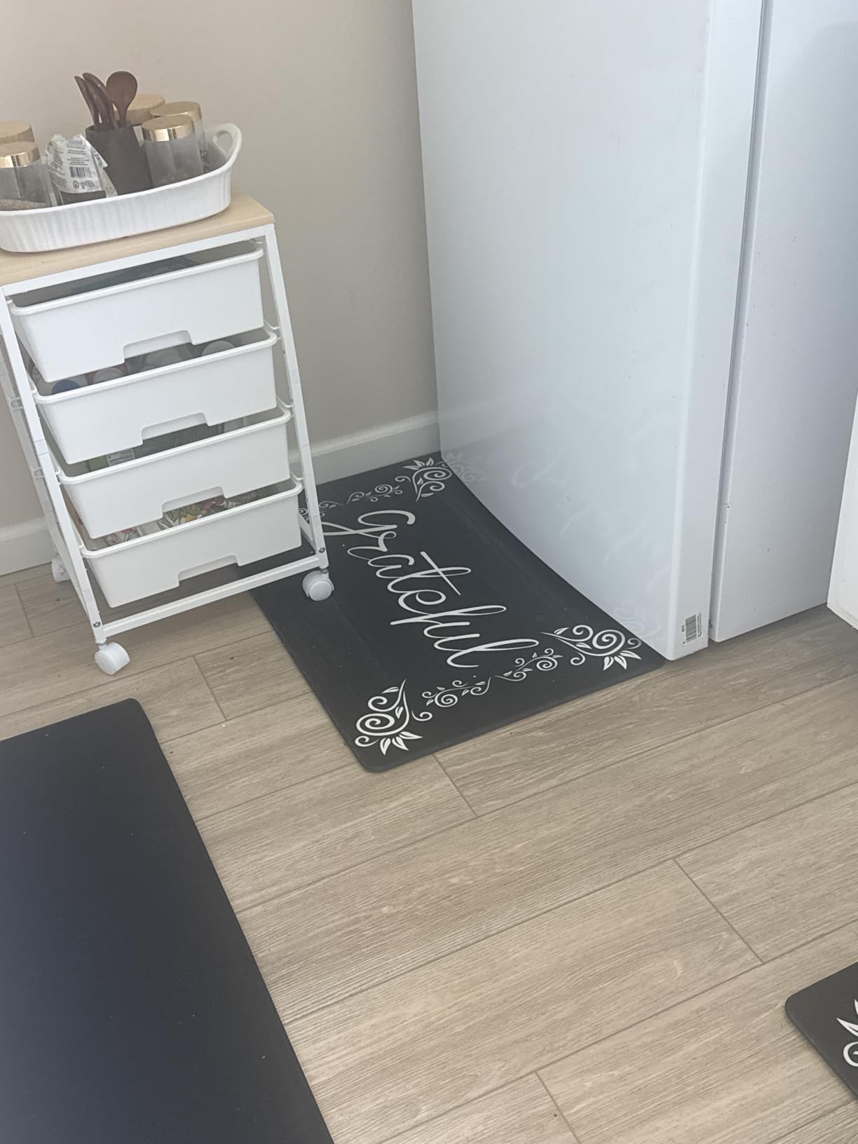 HEBE Anti Fatigue Kitchen Mat Set of 2, Cushioned Kitchen Mats for Floor customer photo 2