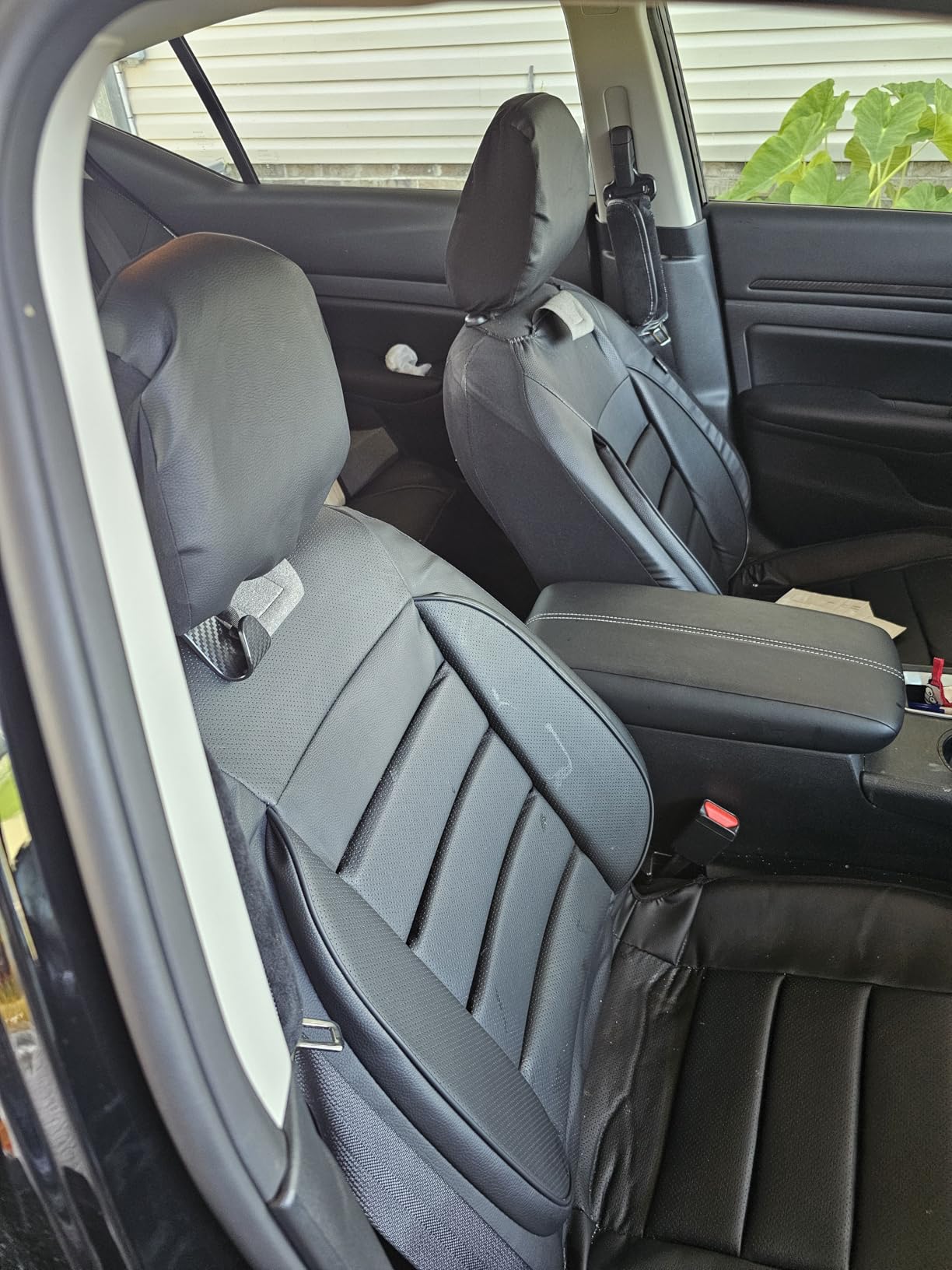 CAR PASS Leather Seat Covers Full Set Universal Water Resistant 3D Foam Back Support, Luxury Comfort Automotive 5 Seat Covers All Season Fit for SUV, Sedan, Van, Airbag Compatible Elegance (Pure Black) customer photo 2