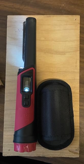 DR.ÖTEK Metal Detector Pinpointer, IP68 Fully Waterproof Underwater Pinpointer Metal Detector with LCD Screen & LED Light 360° Accurate High-Sensitivity Detection, Handheld Wand for Adults & Kids, Red customer photo 1