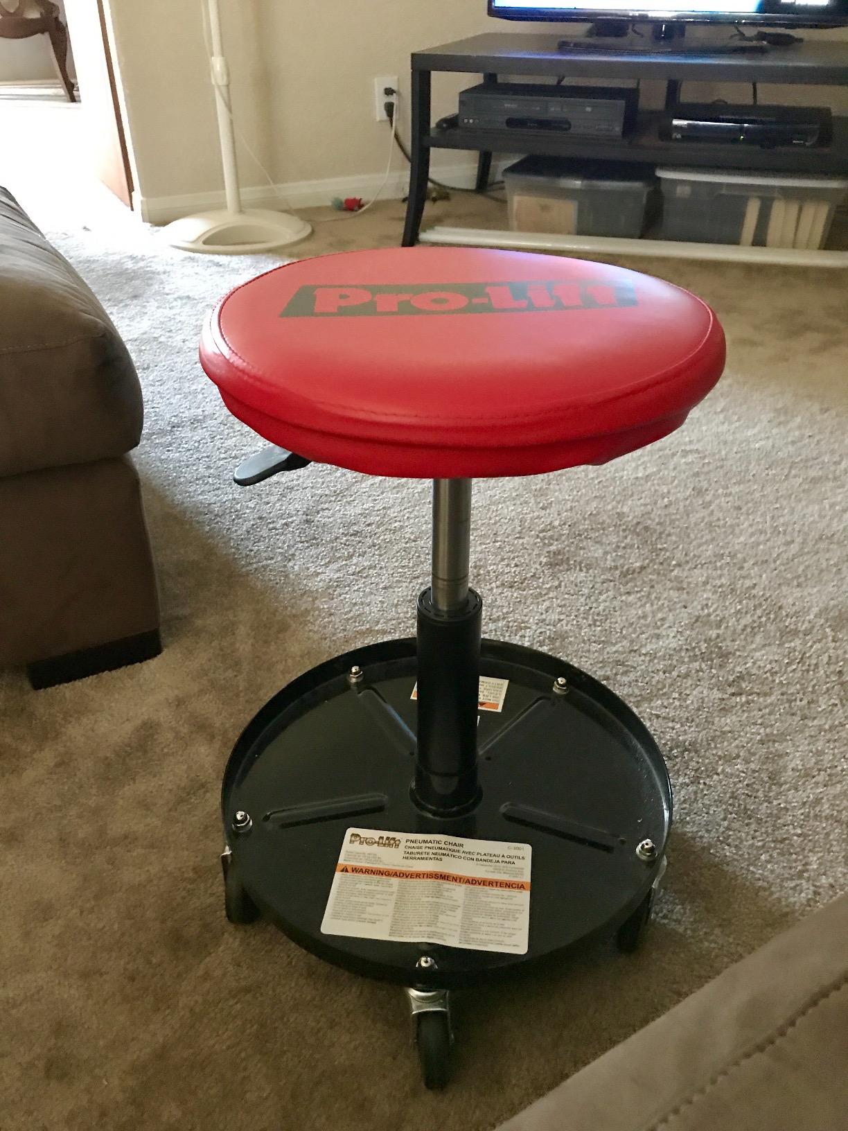 Pro-LifT PL9300H Pneumatic Chair, Black/Orange customer photo 2