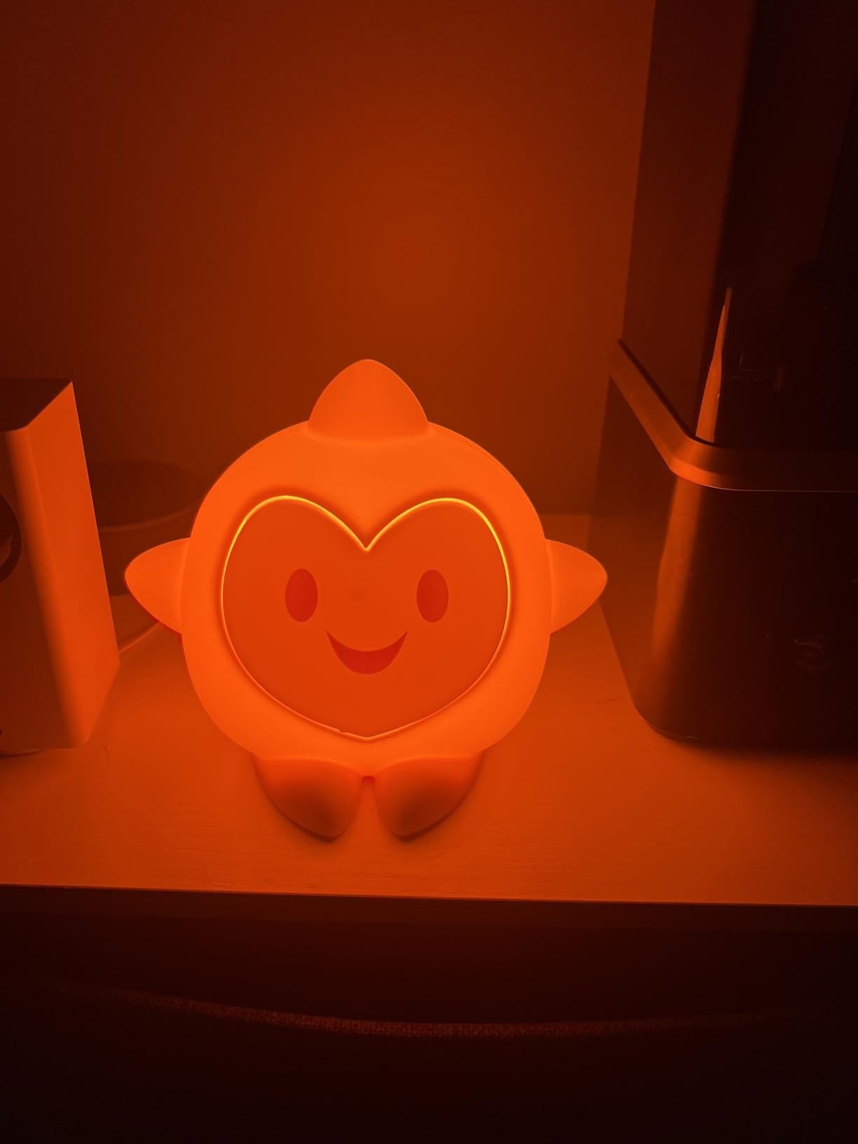 Disney Squish'ems Minnie Mouse Night Light for Kids, Soft Silicone customer photo 1