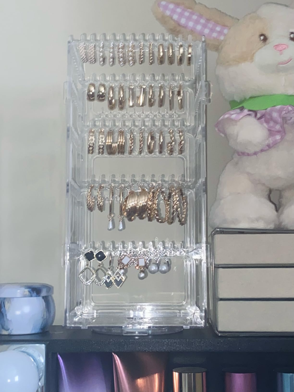 17Dec 360 Rotating Earring Holder Organizer Stand,5 Tiers Acrylic Jewelry Organizers and Storage,Stud Earring Organizers and Storage,212 Holes and 212 Grooves for Earrings Necklaces chain bracelet customer photo 1