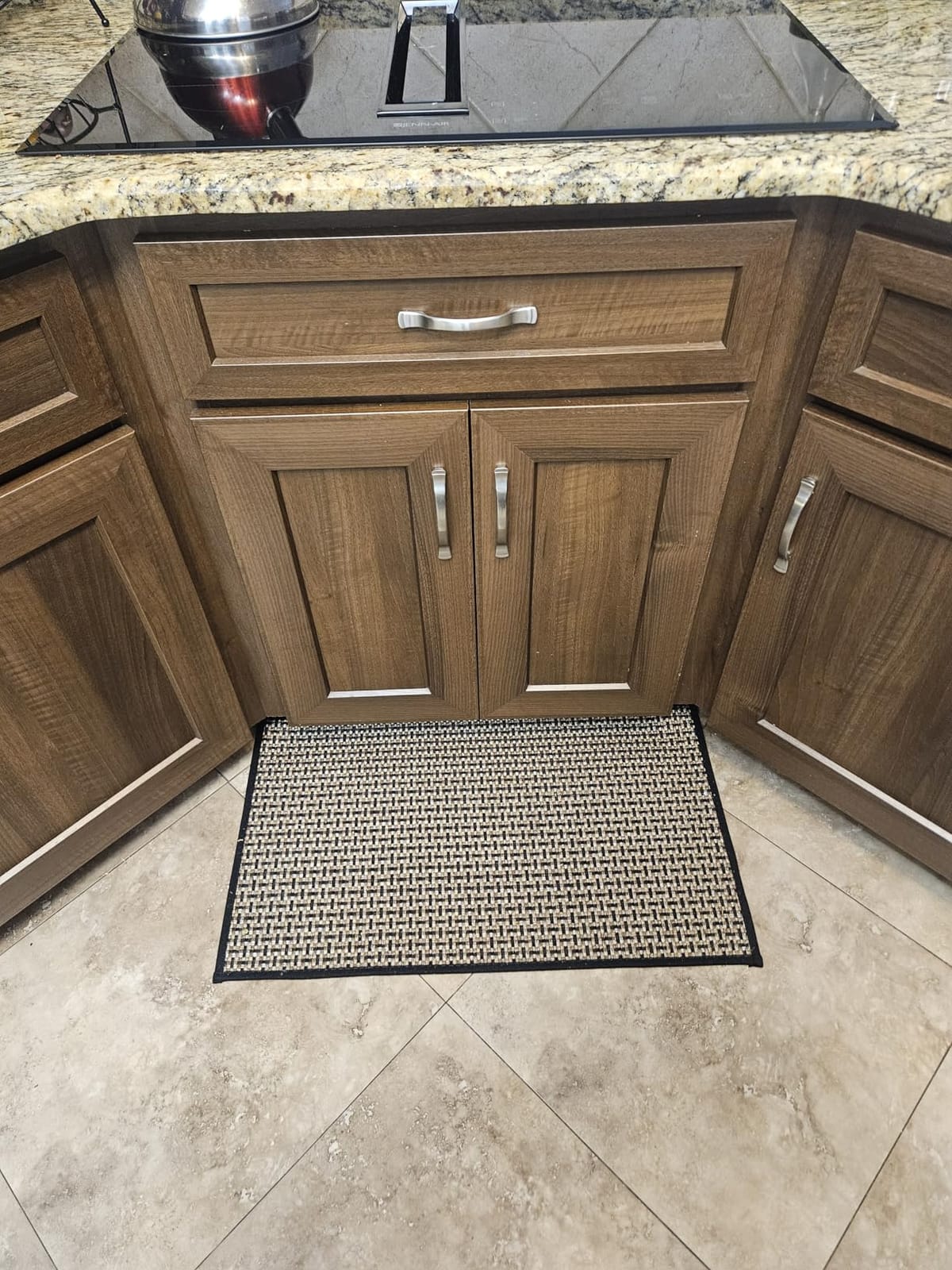 eqivei Kitchen Rugs Non Slip Washable 2-Piece Kitchen Mats for Floor, Black customer photo 2