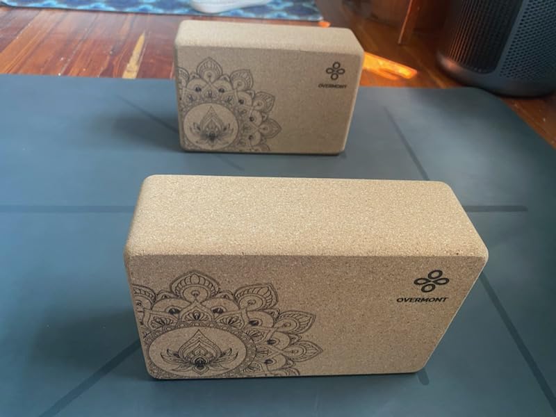 Overmont Cork Yoga Blocks 2 pack with 8ft Strap Natural Cork Bricks customer photo 2