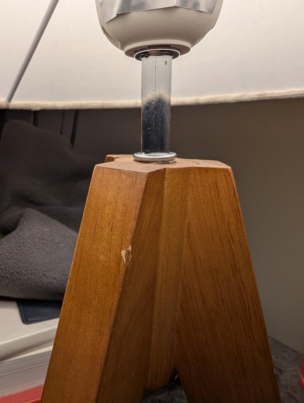 EDISHINE Tripod Table Lamp, Small Cute Bedside Lamp, 14.2 Inch, E26 Base | Light Brown Wooden Base, Linen Beige Lampshade, Nightstand Lamp for Nursery, Bedroom, Kid Room, Living Room customer photo 2