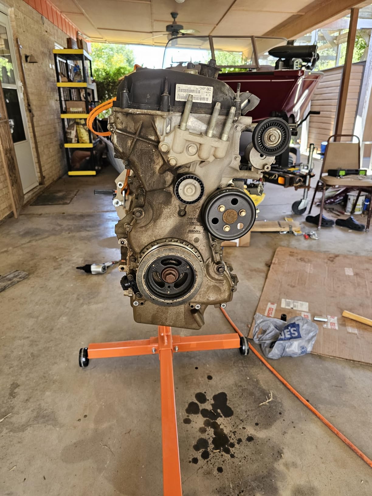 VEVOR Engine Stand, 750 lbs (3/8 Ton) Rotating Engine Motor Stand with 360 Degree Adjustable Head, Cast Iron Motor Hoist Dolly, 4-Caster, 4 Adjustable Arms, for Vehicle Maintenance, Auto Repair | Cast Iron Motor Hoist Dolly with 4 Caster Wheels and 4 Adjustable Arms, Ideal for Vehicle Maintenance, Engine Repair customer photo 1