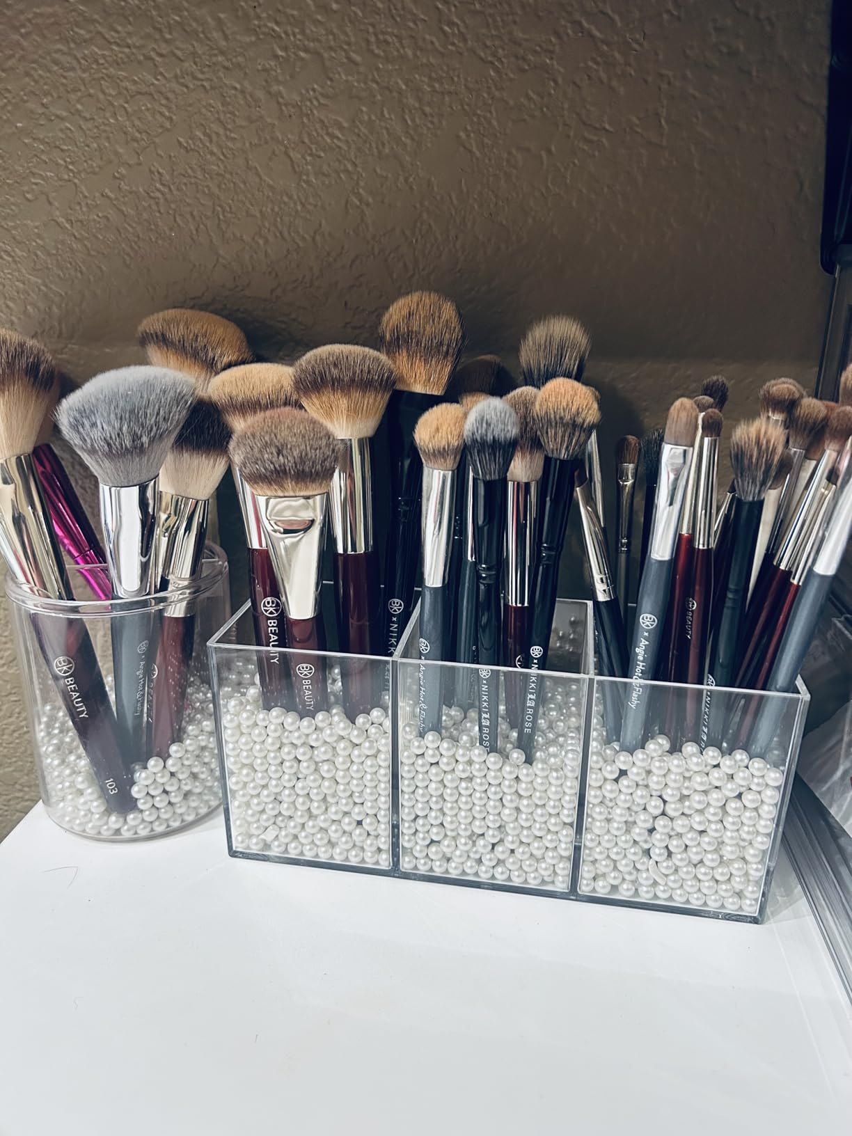Cerpourt Clear Makeup Brush Organizer,Acrylic Cosmetic Brushes Storage Holder with 3 Slots,Pencil Pen Holder for Desk,Desk Organizer and Accessories for Vanity customer photo 2