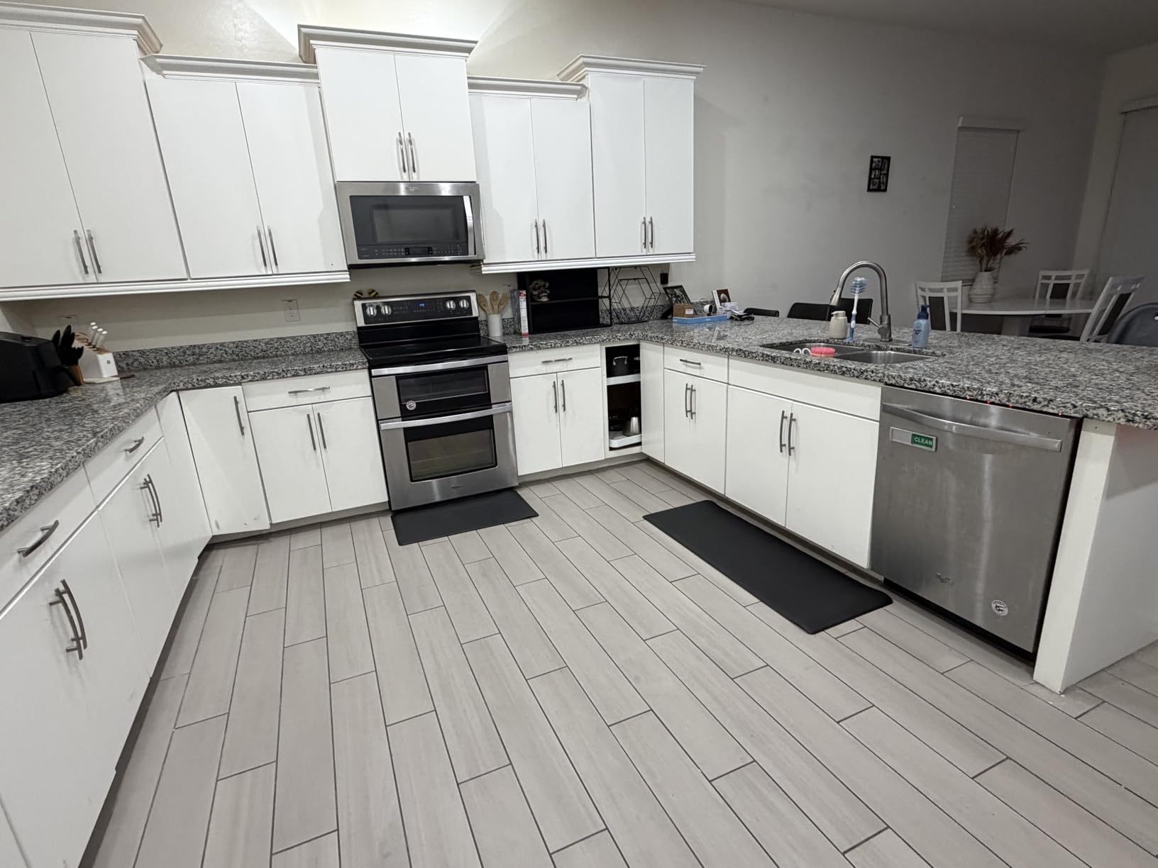 StepRite Kitchen Mats for Floor, 2-Piece Anti-Fatigue Kitchen Rugs, Black customer photo 1