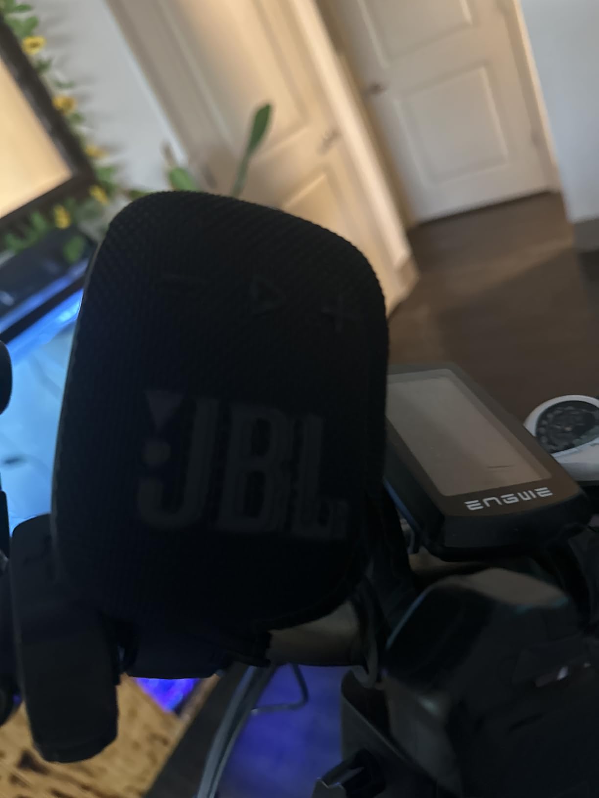 JBL Wind 3S - Slim Handlebar Bluetooth Speaker (Blue) customer photo 1