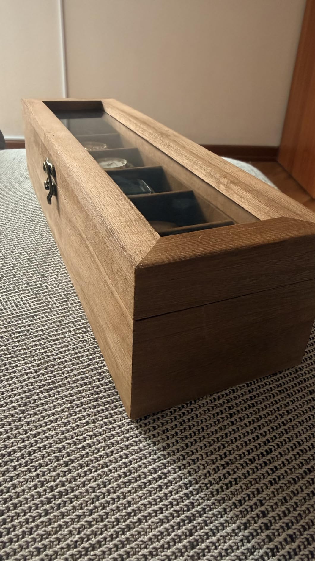 SONGMICS 6-Slot Wooden Watch Box, Display Case with Large Glass Lid customer photo 2