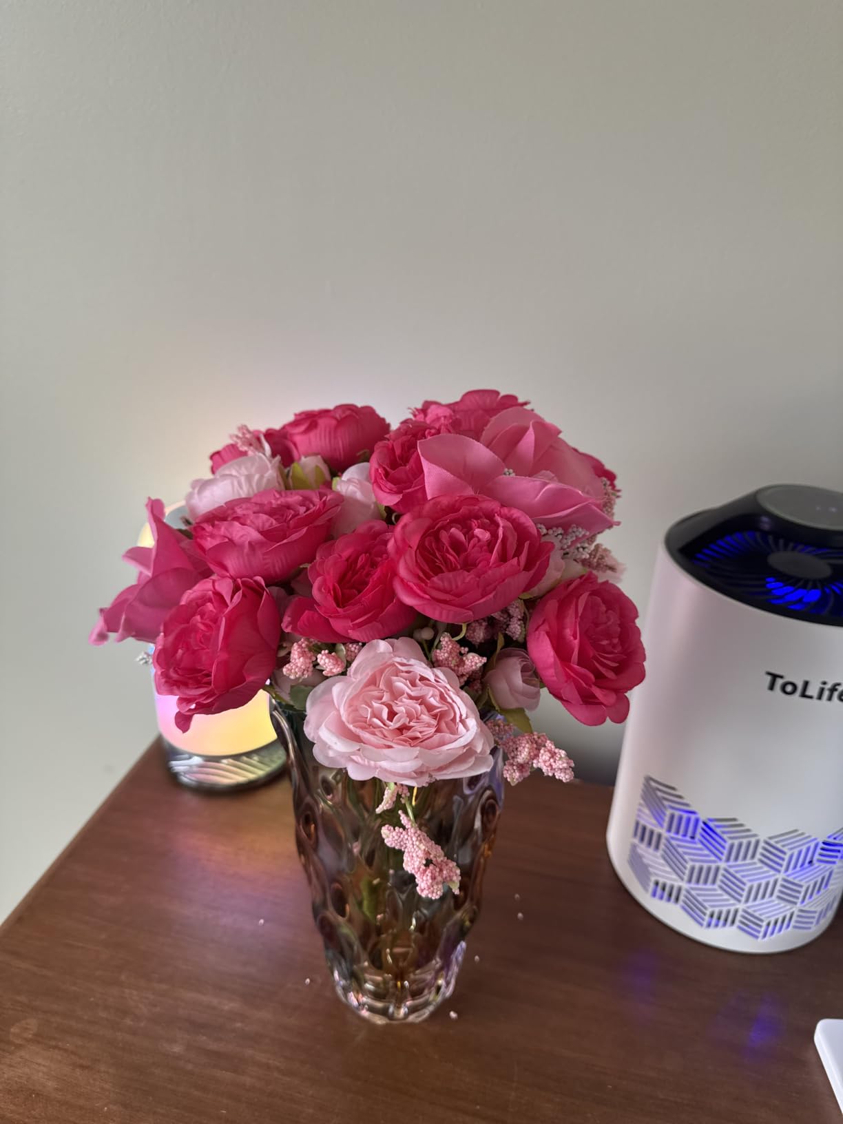 CEMABT Glass Vases for Flowers，Thickened 3.4 lb Morden vases for Tables Centerpieces, vase for Home Decor, Crystal,Colorful and Clear Rose Large Vases Christmas Day Gifts(Heavy Duty) customer photo 1