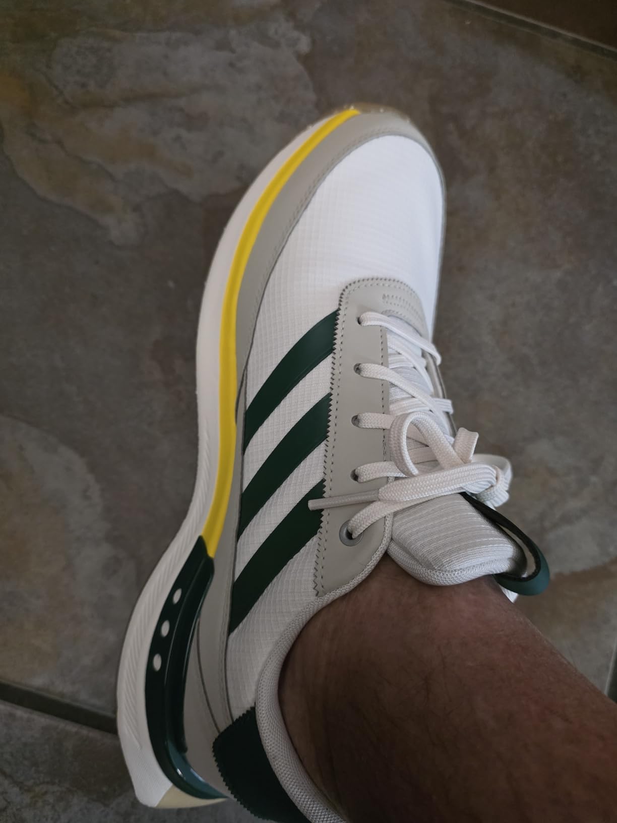 adidas Men’s S2G ’24 Spikeless Textile Golf Shoes customer photo 1