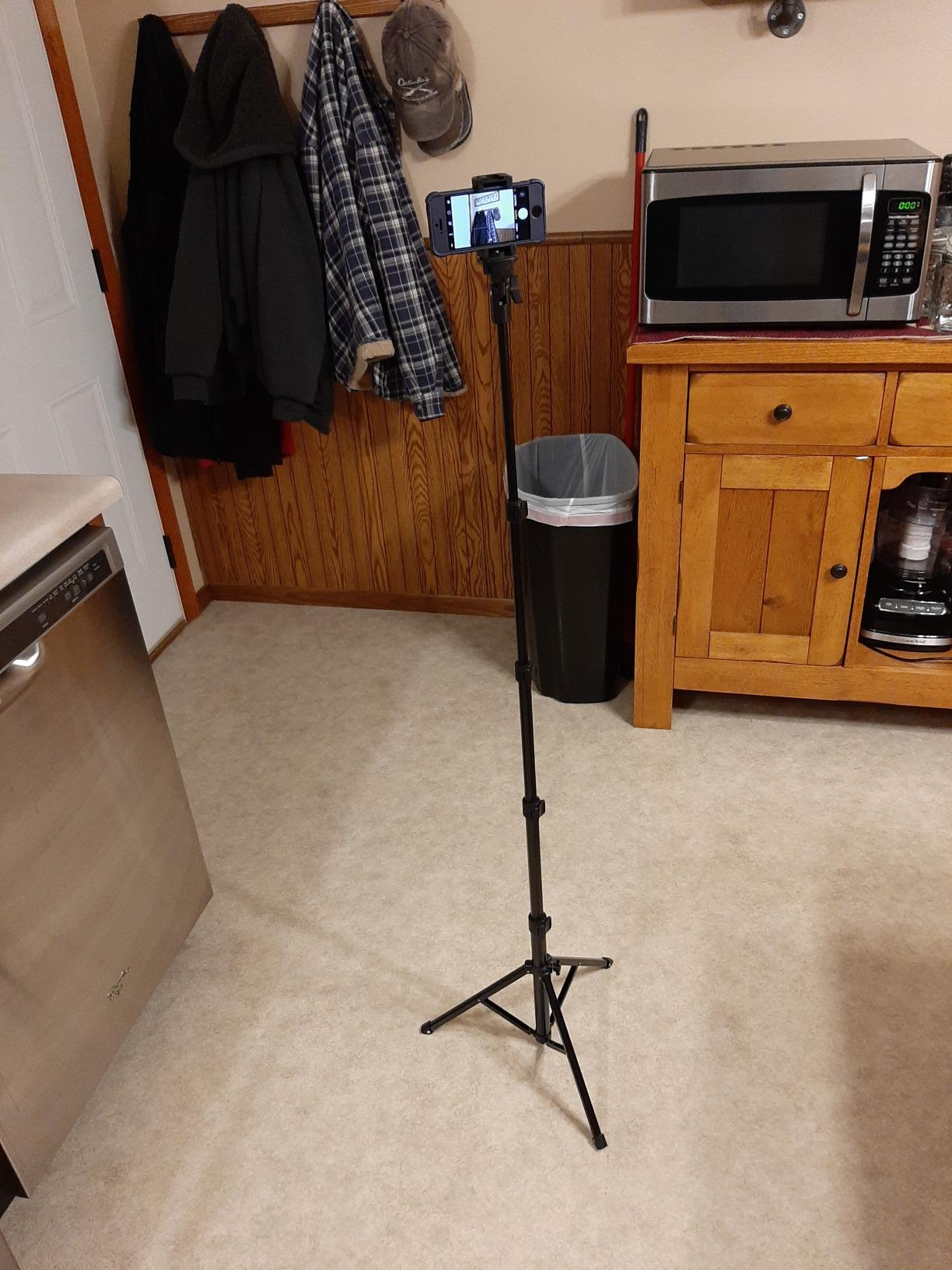 UBeesize 92’’ Cell Phone Tripod Stand with 16.5’’ Gooseneck and Remote, Overhead Tripod with Adjustable 360°Ball Head & Phone Holder for iPhone17 Pro Max/Pro/Plus/ /16/15/14/13, Android Cell Phone customer photo 1