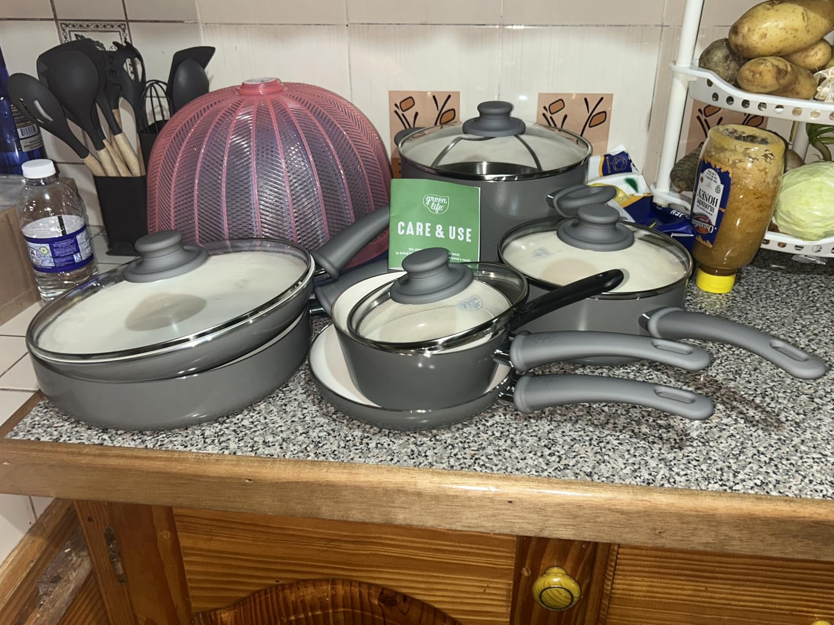 GreenLife 16 Piece Ceramic Nonstick Pots & Pans Cookware Set, Cream | PFAS-Free Nonstick Coating, Stockpot, Frying Pans, Saucepans, Sauté Pan, Stay-Cool Handles, Dishwasher & Oven Safe up to 350F customer photo 1
