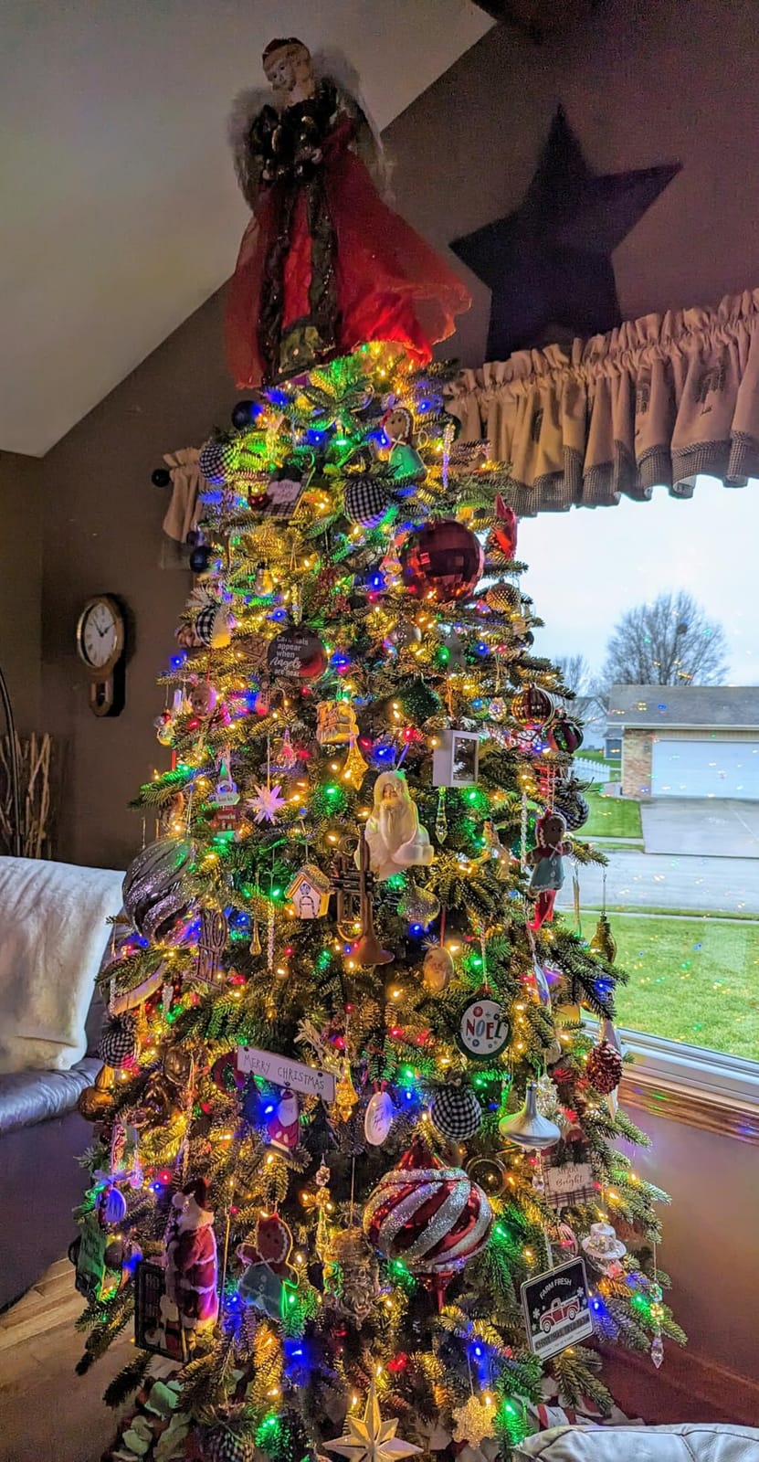 Rocinha Rattan Christmas Tree Collar Basket - Rustic Handcrafted Tree Ring customer photo 1