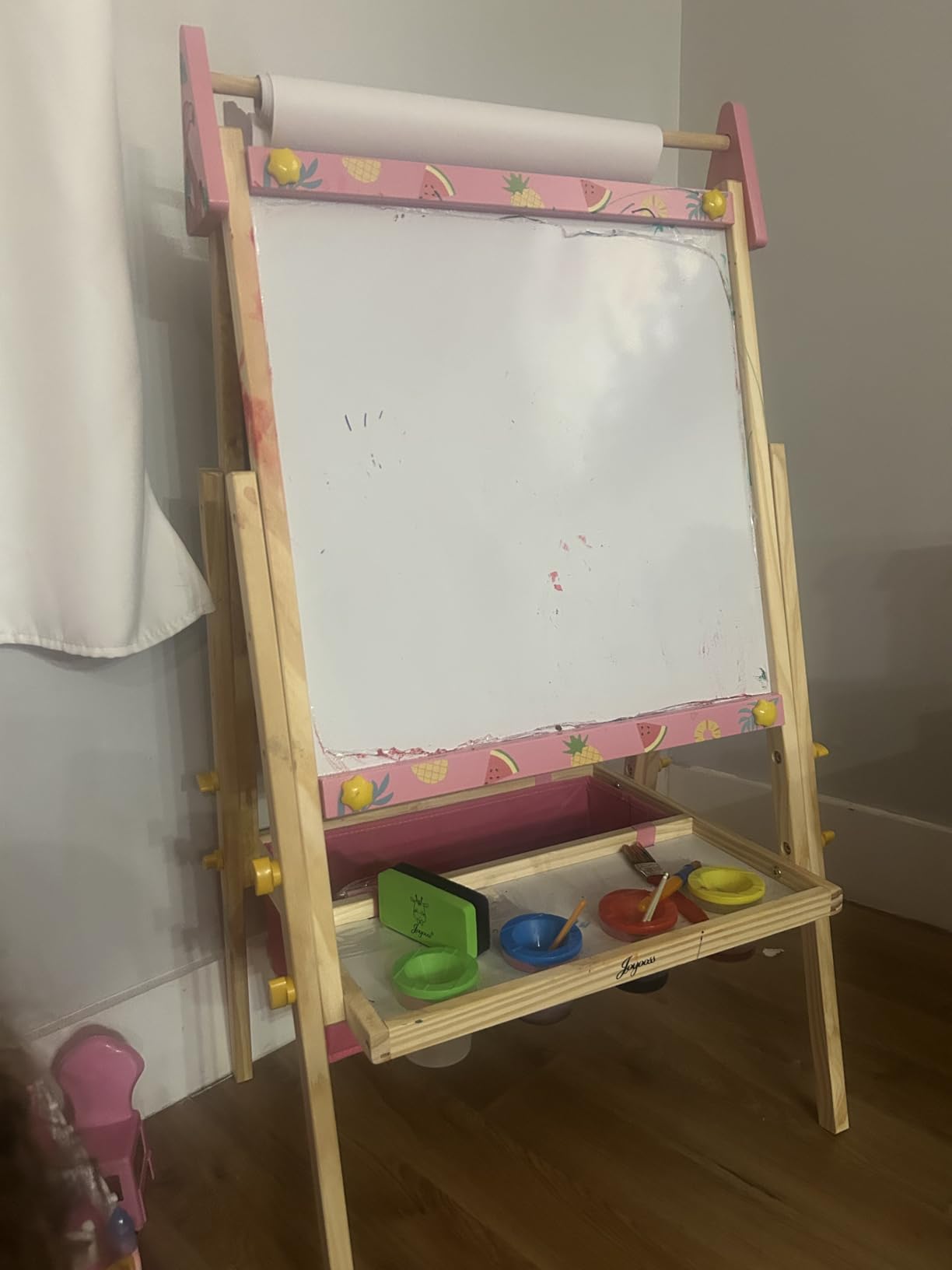 Joyooss Art Easel for Kids Easel for Toddlers,Adjustable Standing Wooden Toddler Easels Kid Whiteboard & Chalk Board Kids Dry Erase Board,Art Easel for Kid Age 2-4 4-8 9-12 Drawing Easels customer photo 2
