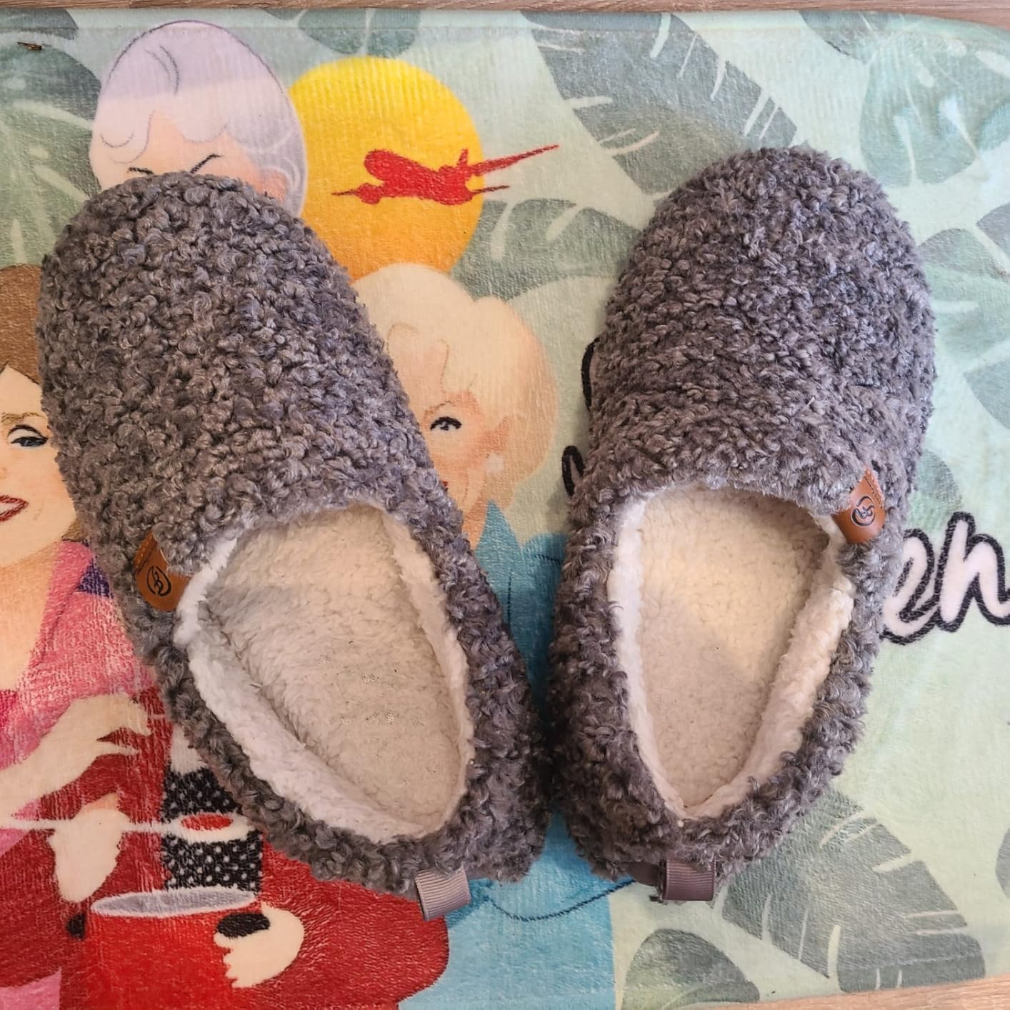 EverFoams Women’s Soft Curly Slippers Memory Foam Lightweight House Shoes customer photo 2