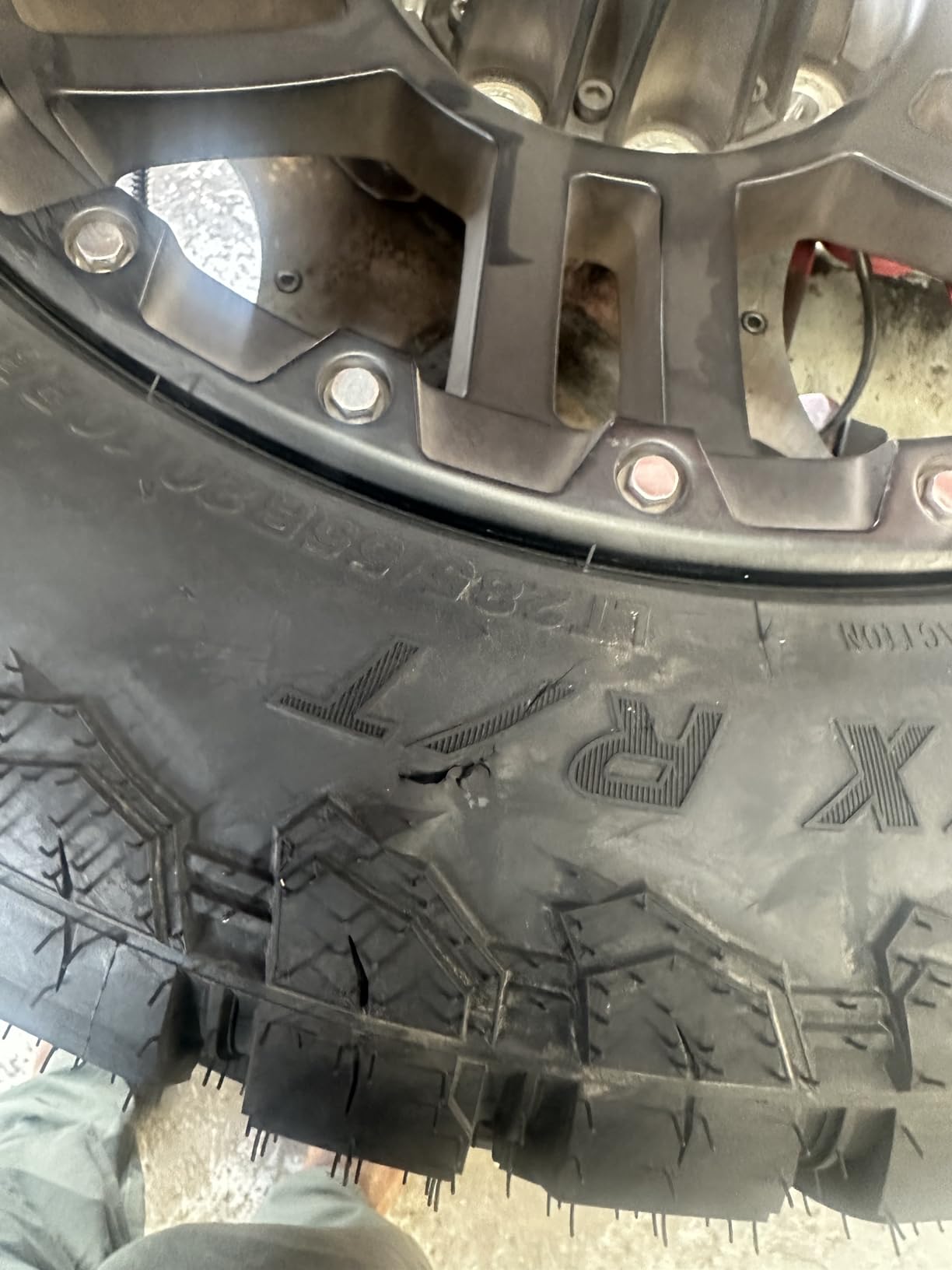 4 x Landspider Wildtraxx R/T LT285/55R20 Rugged Terrain E (10 Ply) Tires customer photo 1