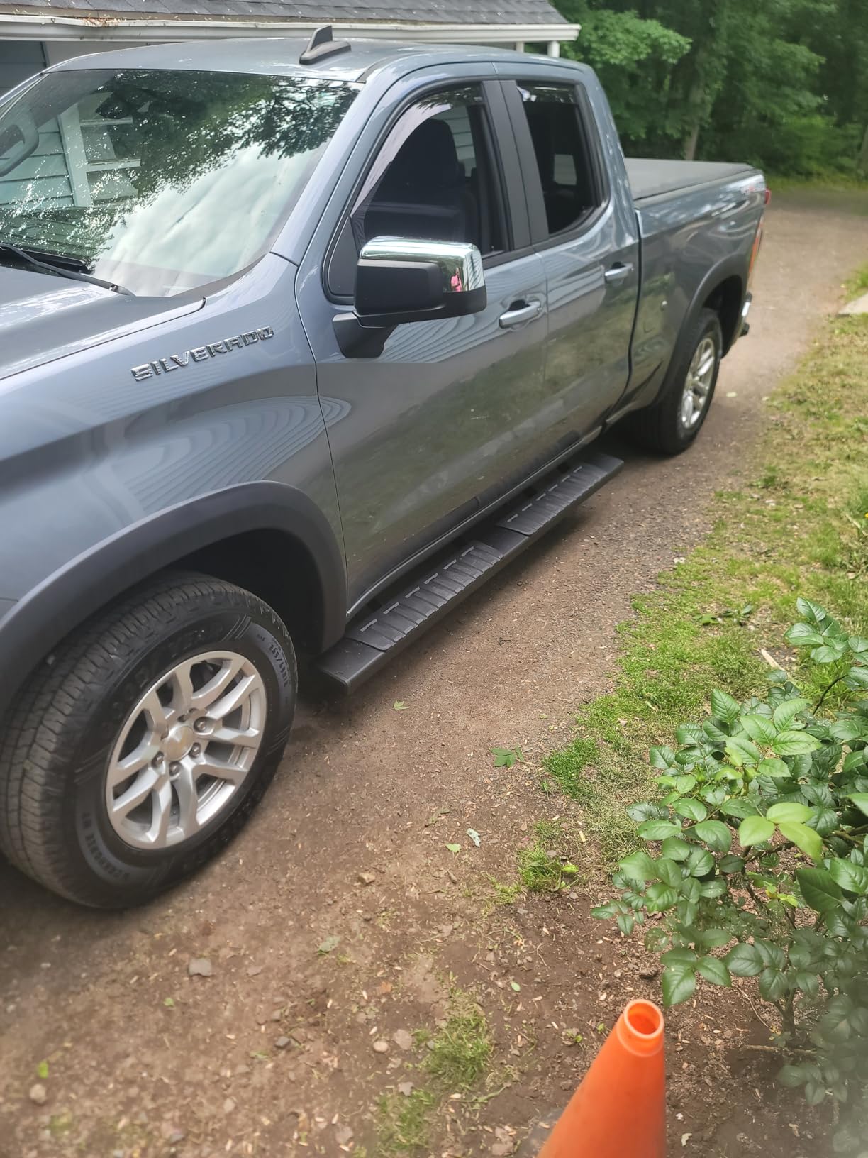 AUTOSAVER88 Running Boards Compatible with 2019-2026 Silverado/Sierra 1500 | Crew Cab Side Steps Fit 2020-2026 Chevy/GMC 2500HD 3500HD Aluminum Nerf Bars customer photo 2