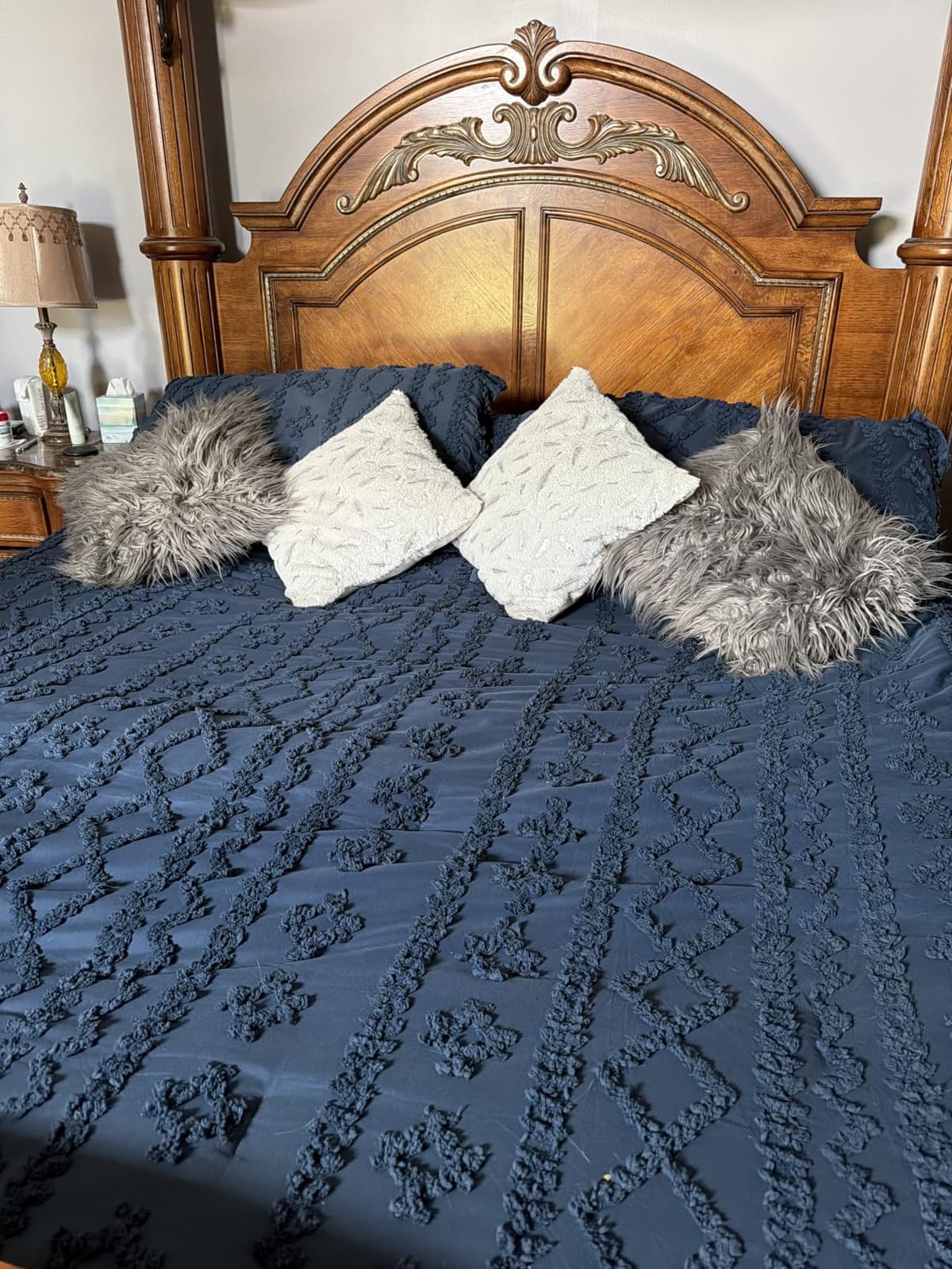 Bedsure Tufted Boho Comforter Set Queen, Bedroom Decor Bedding Set Beige | Soft Breathable Polyester, Fluffy Texture, 3 Pieces Gift For Girls Women, Marshmallow, All Seasons, Machine-washable, OEKO-TEX customer photo 1