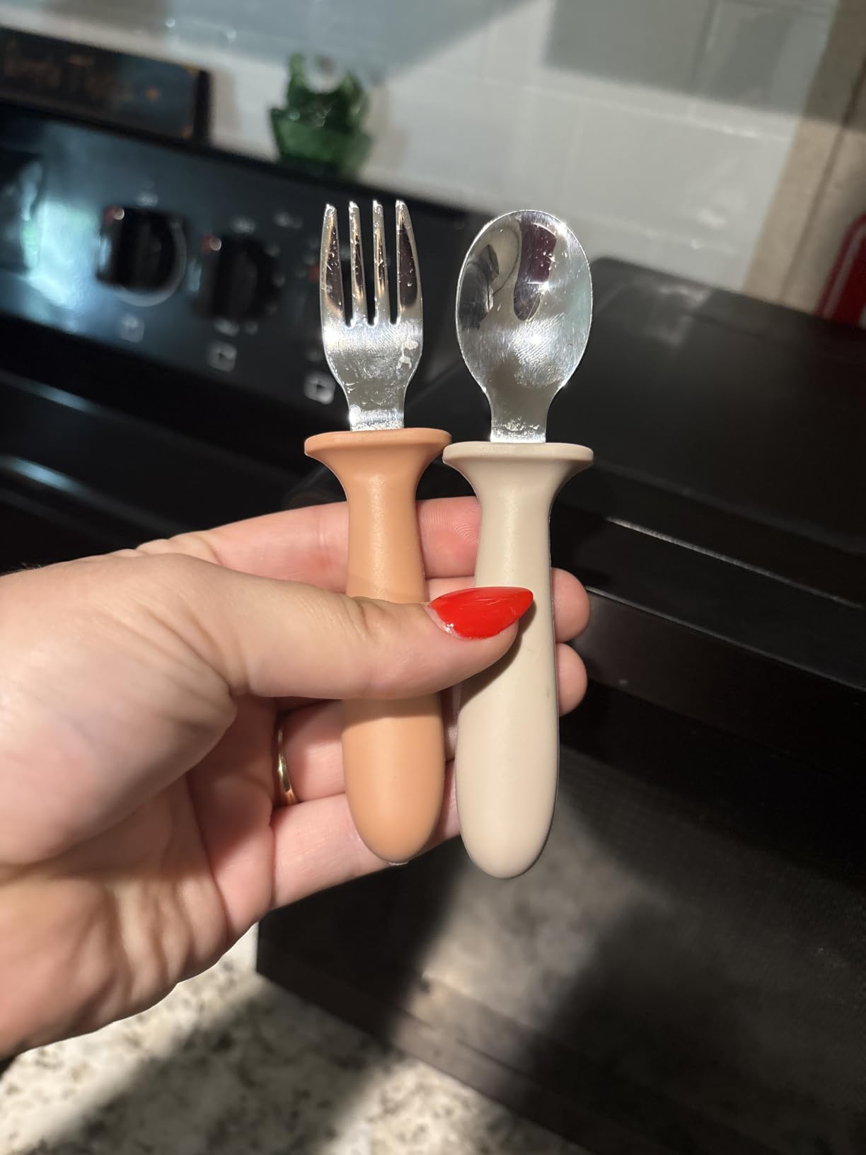 Eascrozn Toddler Utensils, 6 Pack Children Safe Forks and Spoons Set customer photo 1