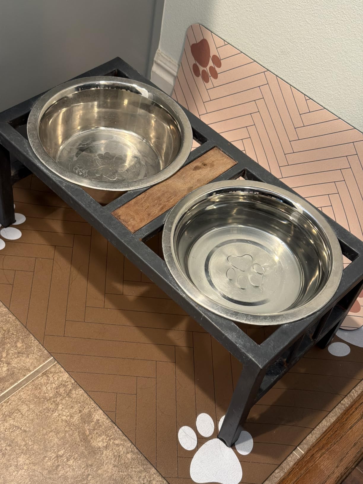 Pet Feeding Mat-Absorbent Pet Placemat for Food and Water Bowl, with Waterproof Rubber Backing, Quick Dry Water Dispenser Mat for Dog and Cat (20